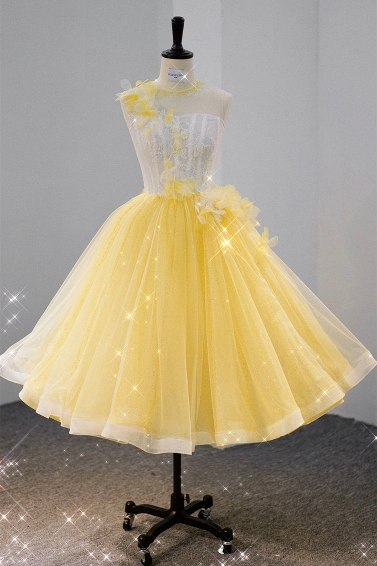 Unthony - Round Neck Yellow Lace Tulle Prom Dress