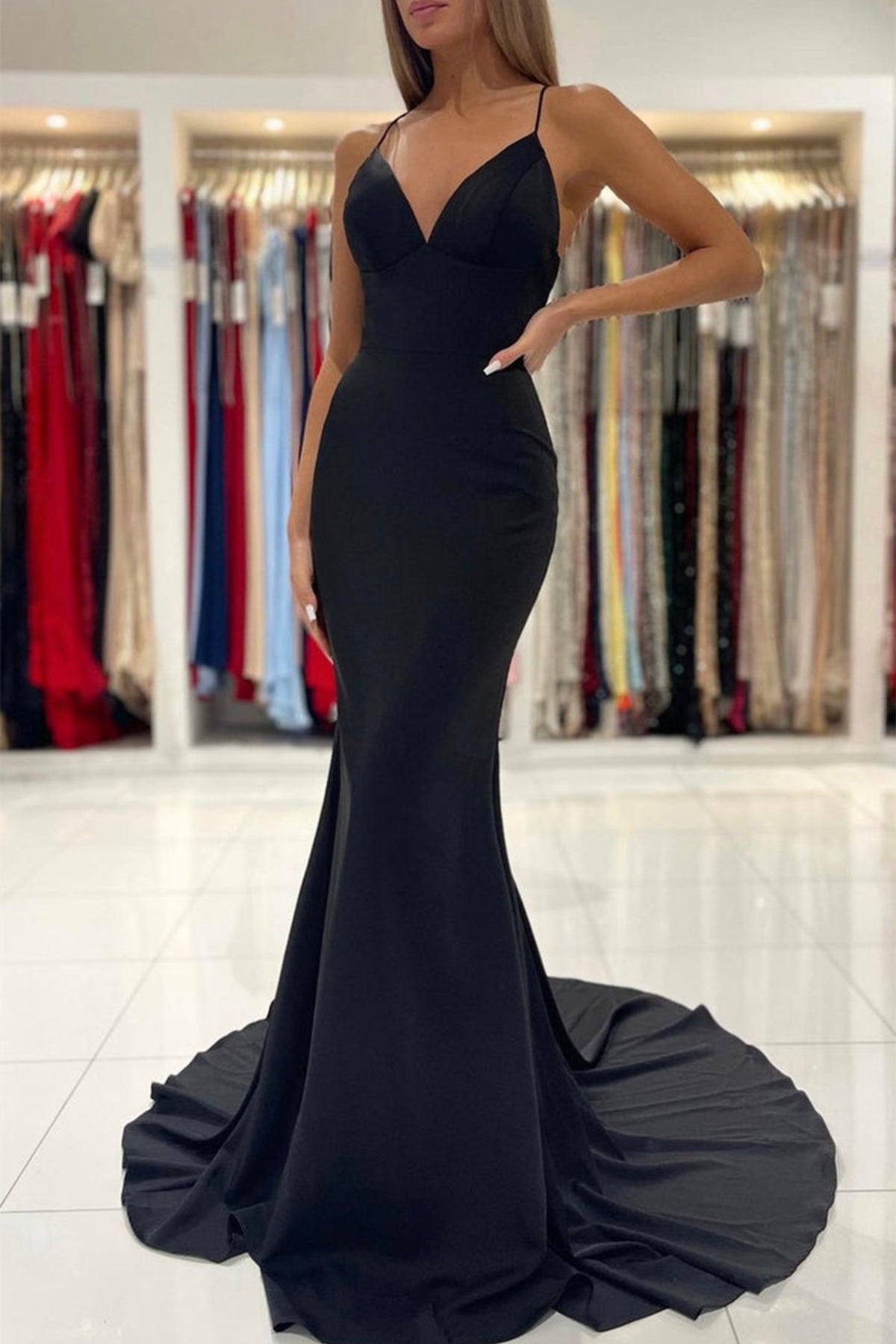 Unthony - Mermaid V Neck Backless Black Long Prom Dress