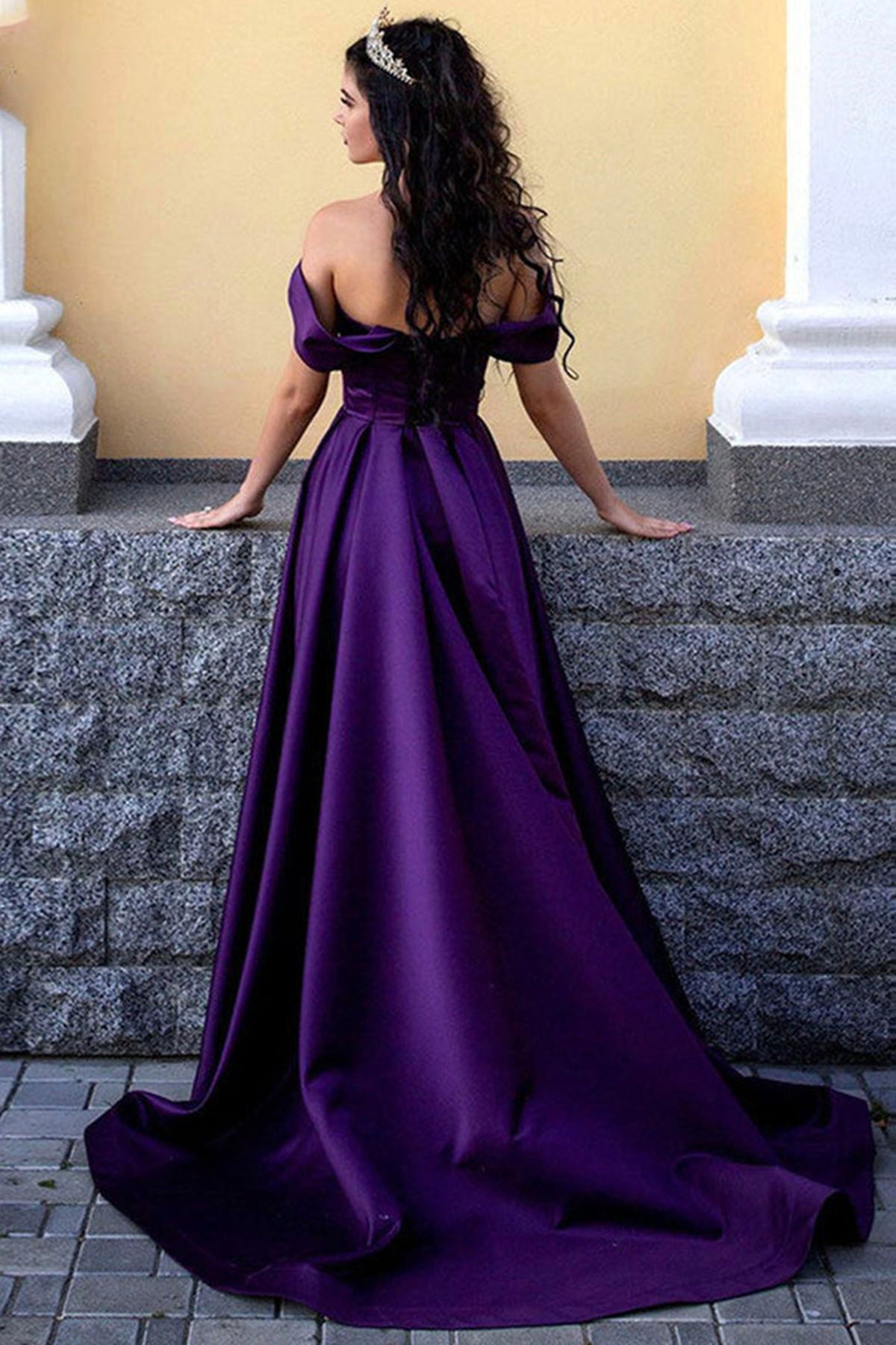 Unthony - Off Shoulder Purple Satin Long Prom Dress with High Slit