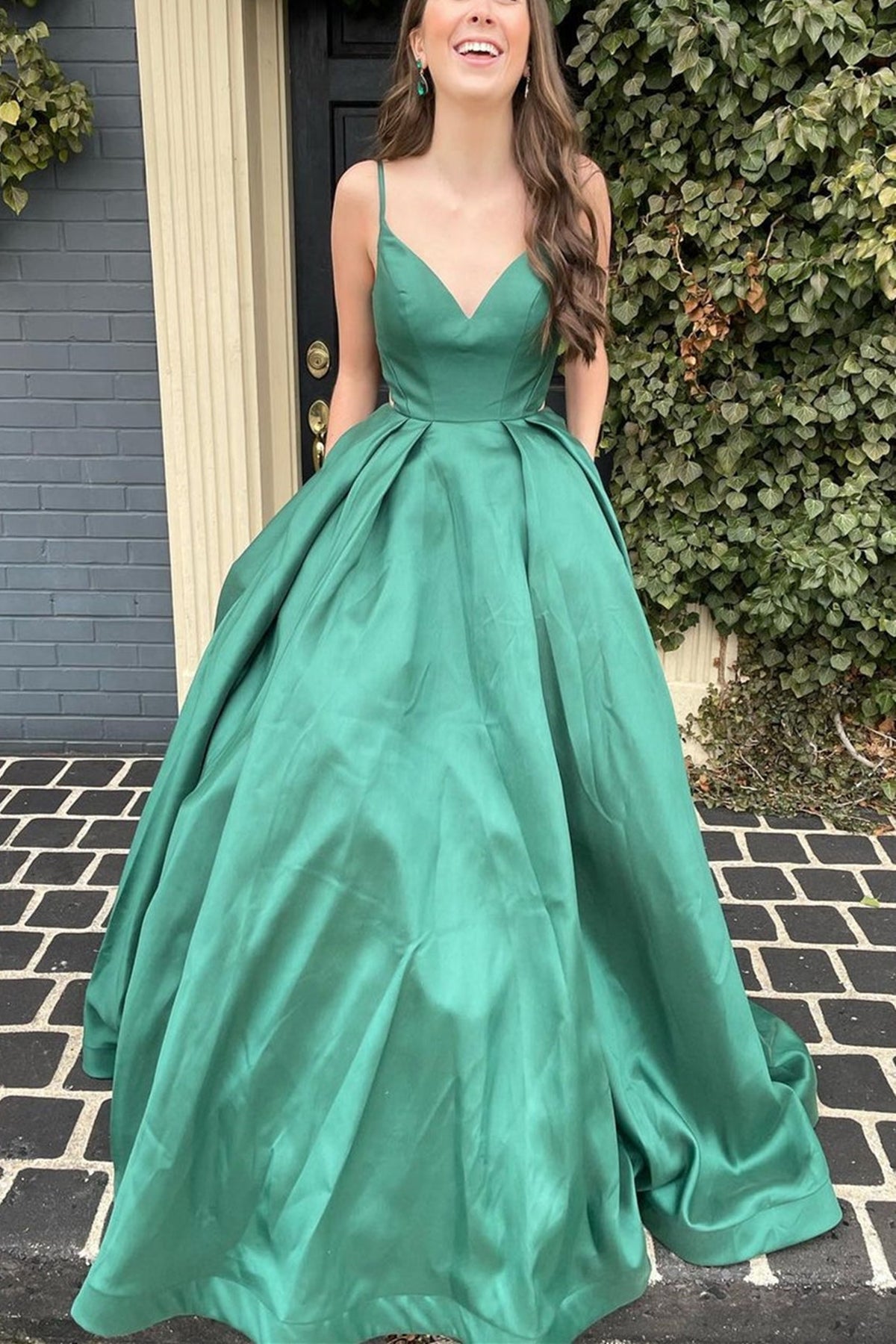 Unthony - A Line V Neck Open Back Green Satin Long Prom Dress