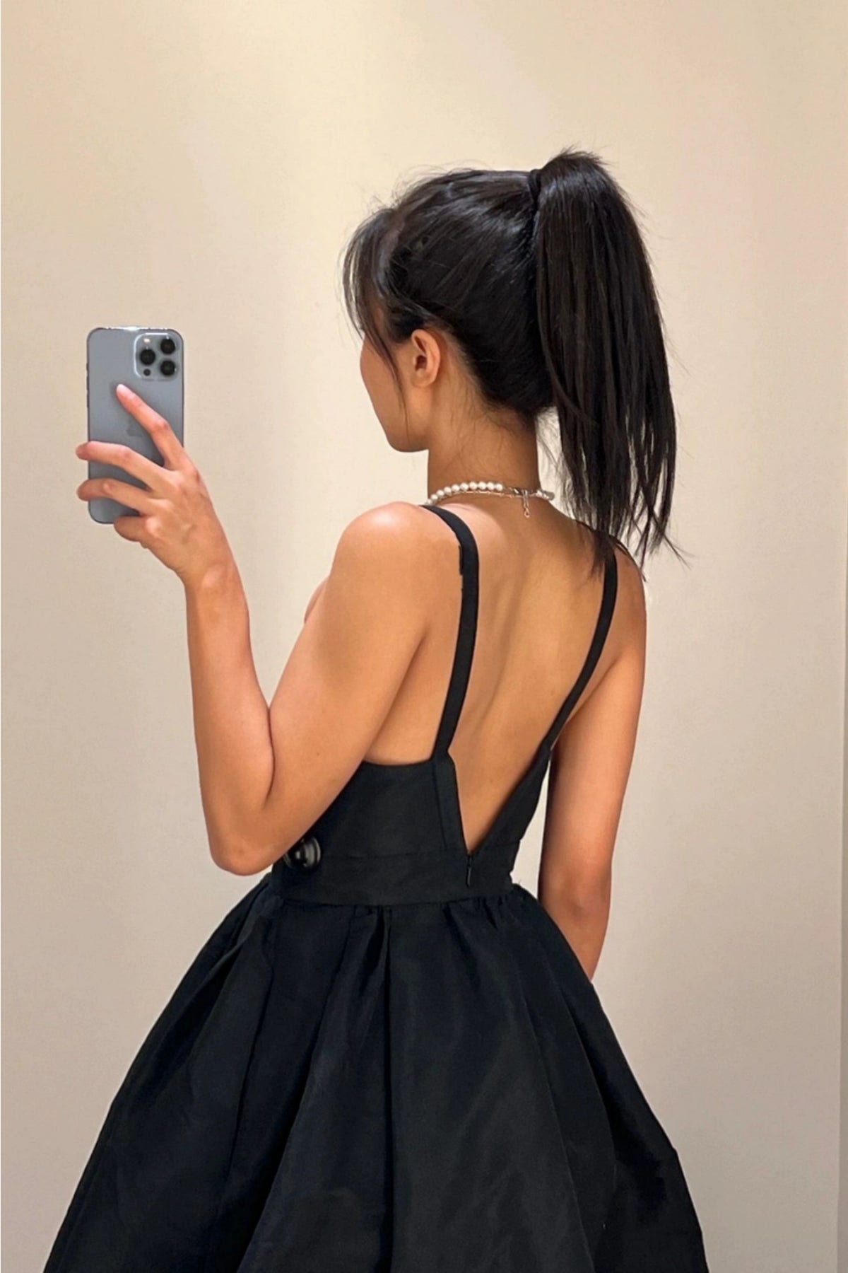 Unthony - Open Back V Neck Black Satin Prom Dress