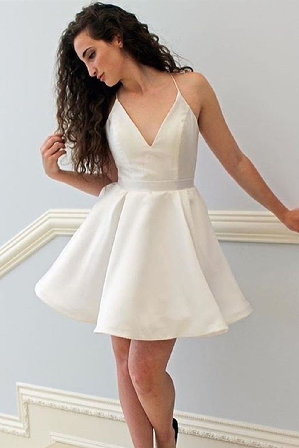 Unthony - Simple V Neck Ivory Short Prom Homecoming Dresses