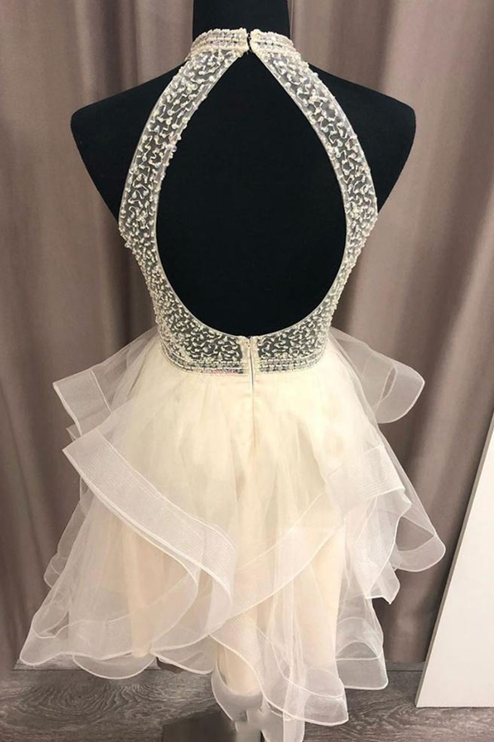 Unthony - Cute Open Back Champagne Beaded Short Prom Dress