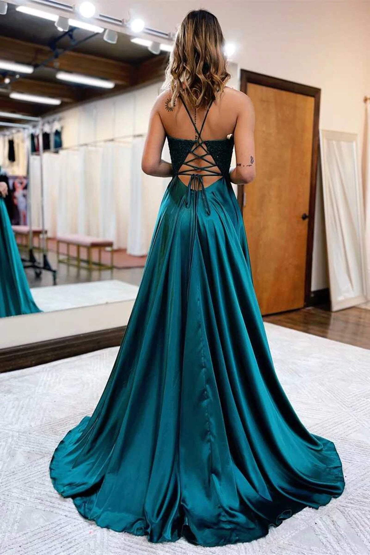 Unthony - A Line V Neck Green Beaded Lace Long Prom Dress with High Slit