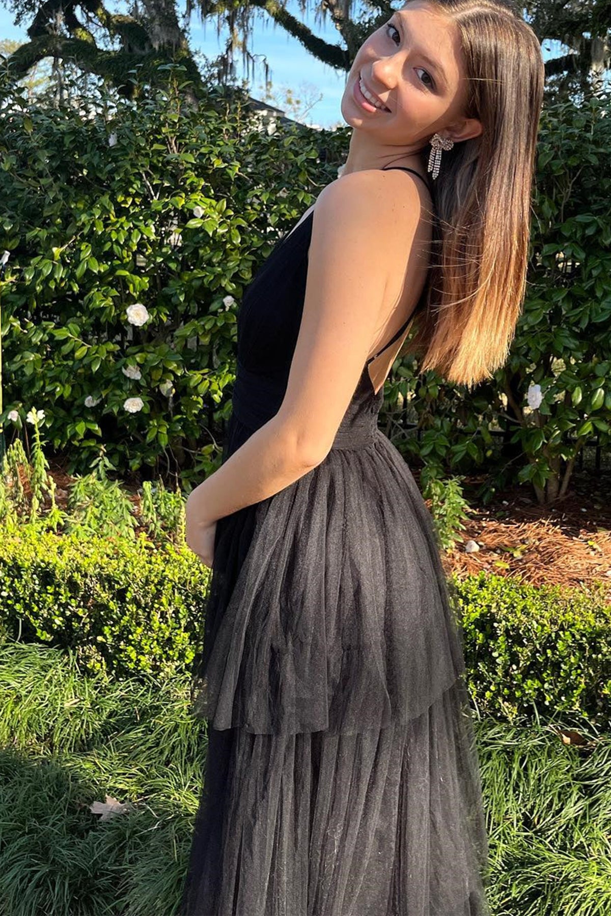 Unthony - A Line V Neck Black Tulle Layered Long Prom Dress