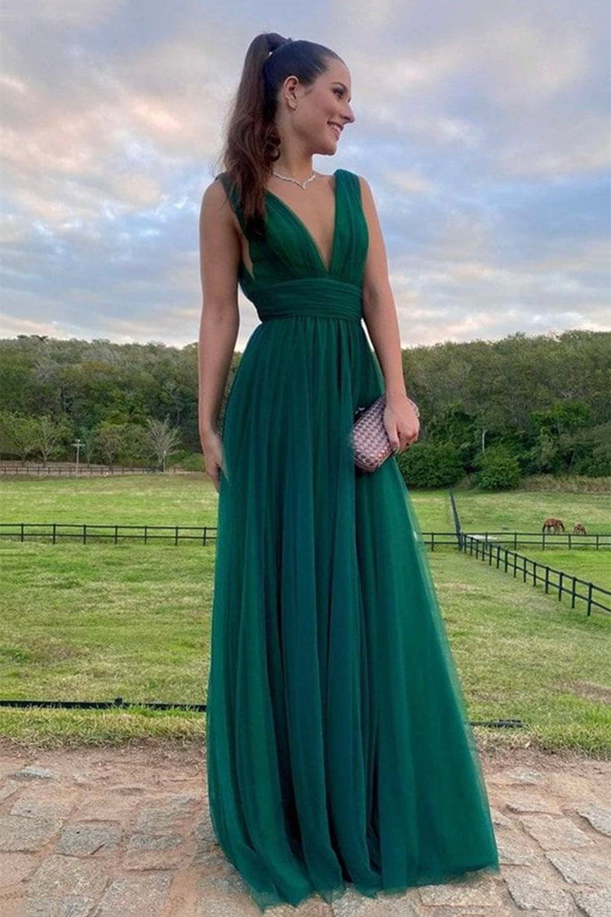 Unthony - A Line V Neck Green Tulle Long Prom Dress