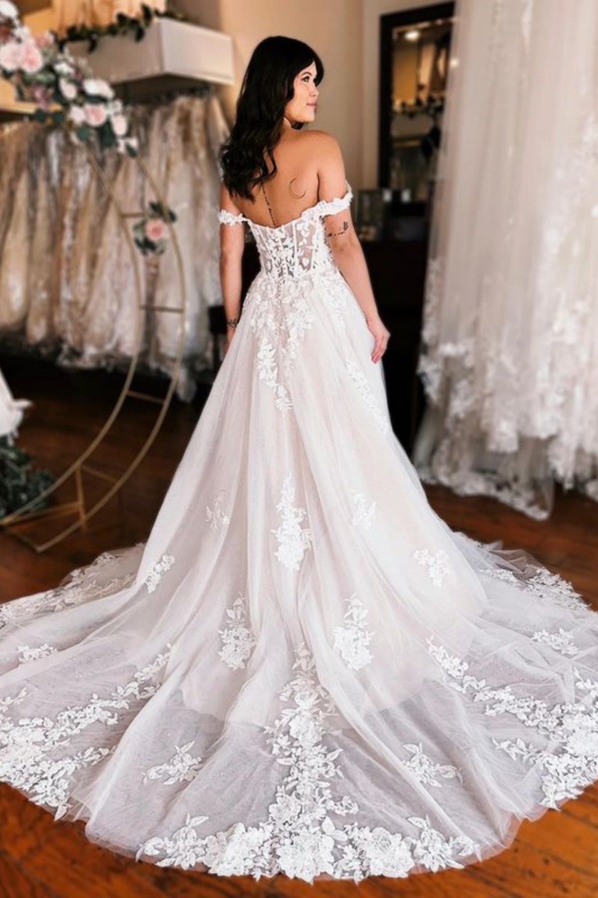 Unthony - Off Shoulder White Lace Long Prom Dress with High Slit