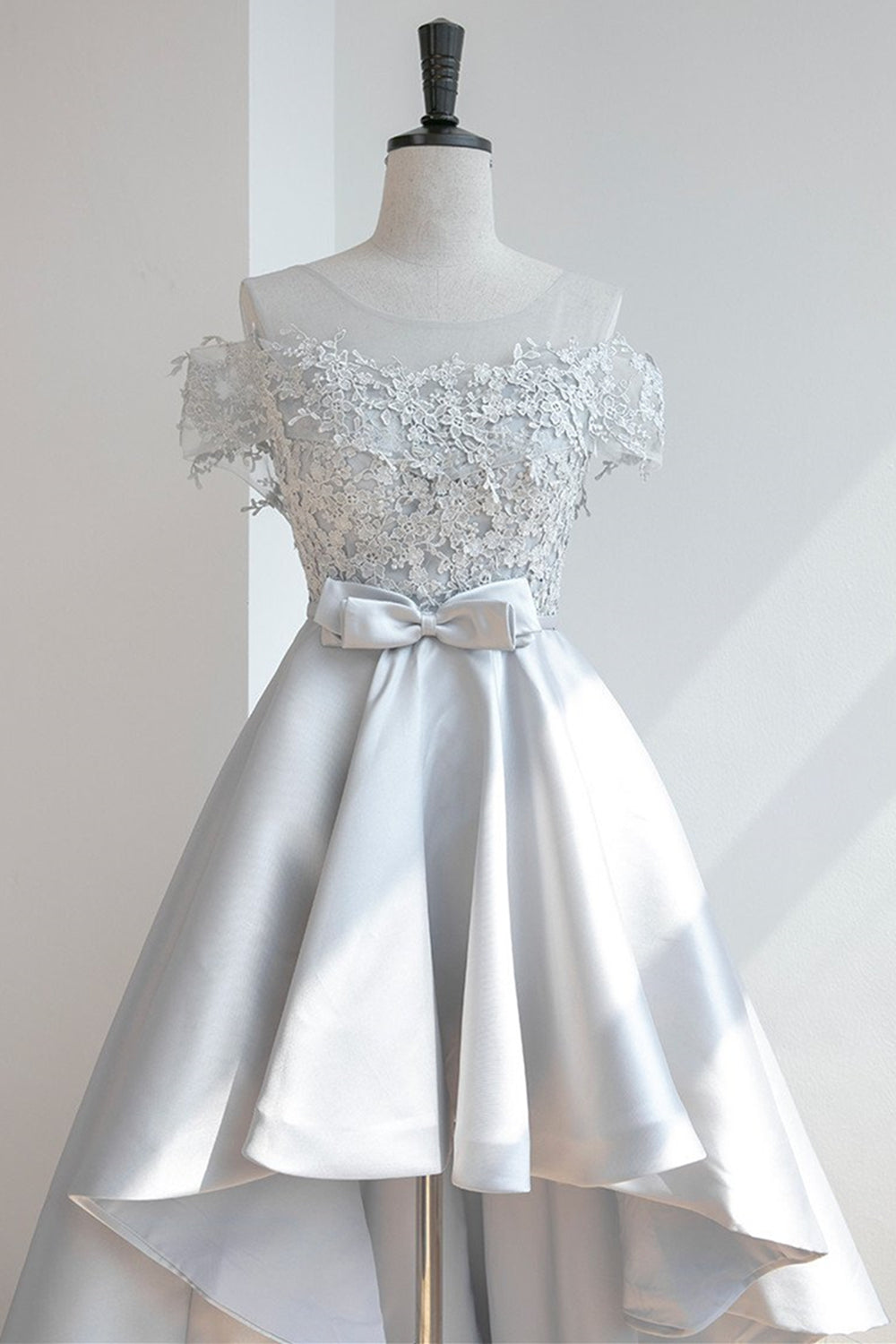 Unthony - High Low Off Shoulder Gray Lace Prom Dress