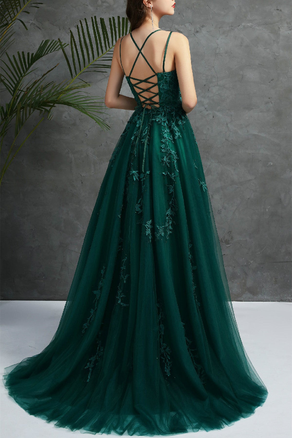 Unthony - Open Back Dark Green Tulle Lace Long Prom Dress