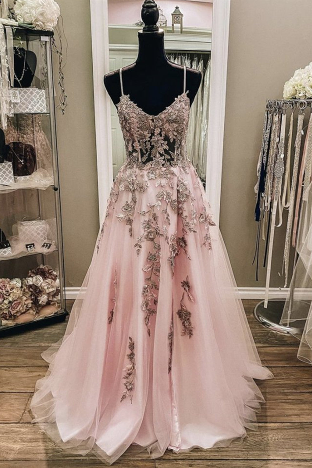 Unthony - V Neck Backless Pink Lace Long Prom Dress