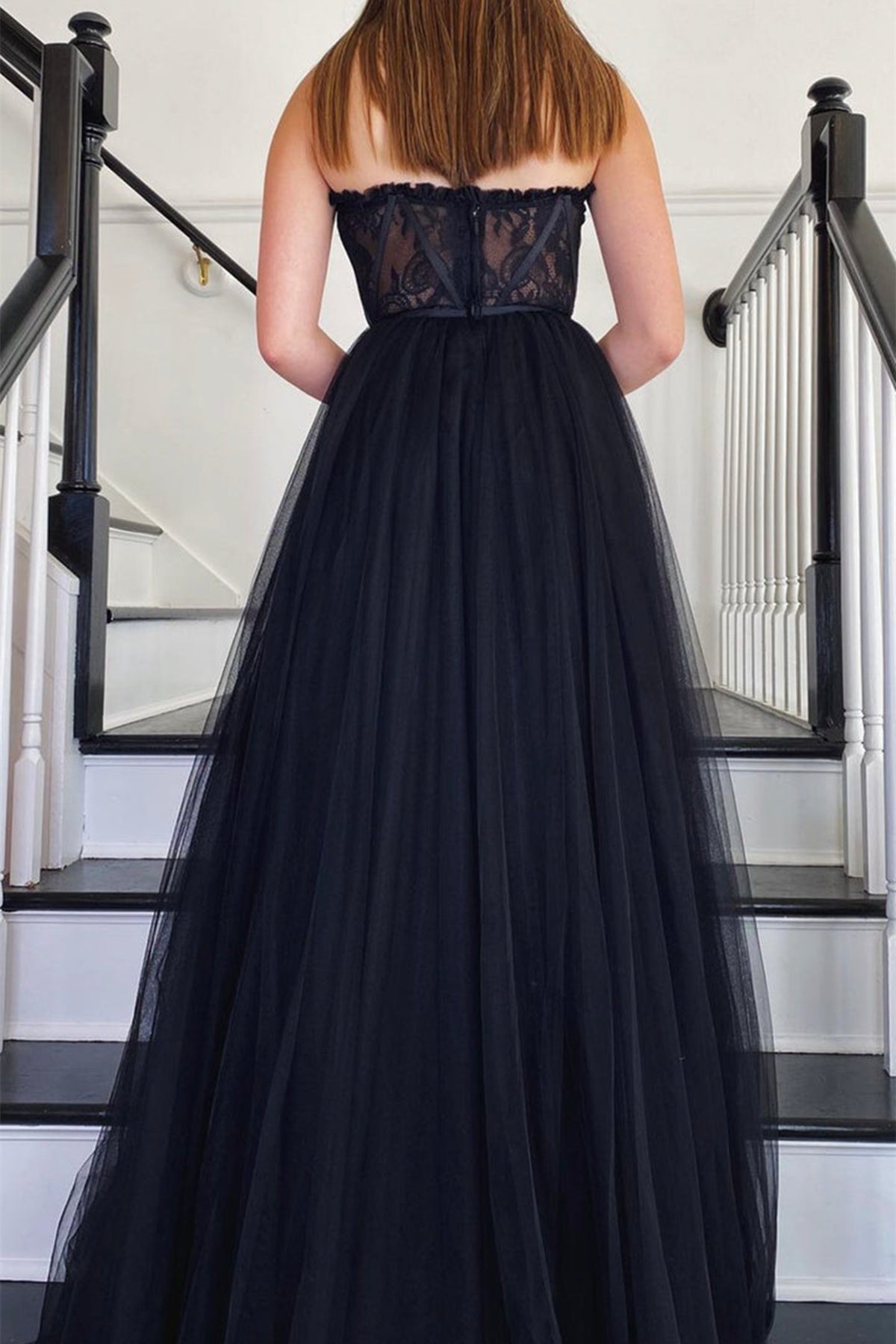 Unthony - Strapless Black Lace Tulle Long Prom Dress
