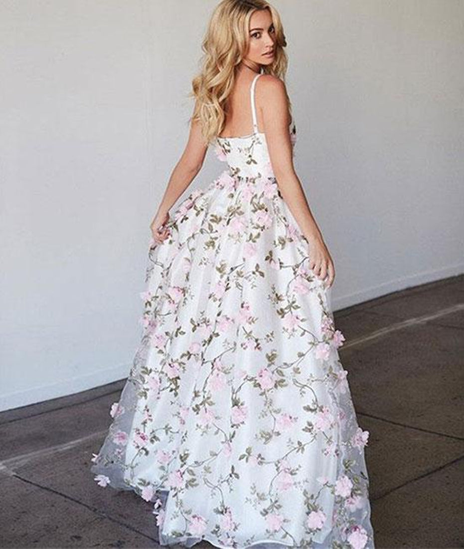 Unthony - White V Neck 3D Flower Applique Long Prom Dress
