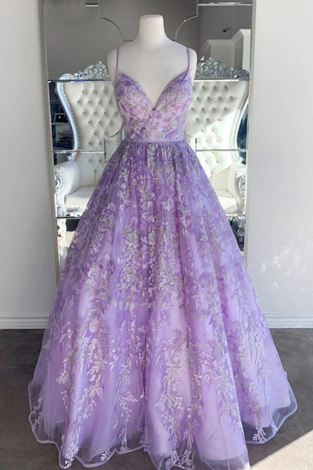 Unthony - Gorgeous V Neck Thin Straps Purple Long Prom Dress