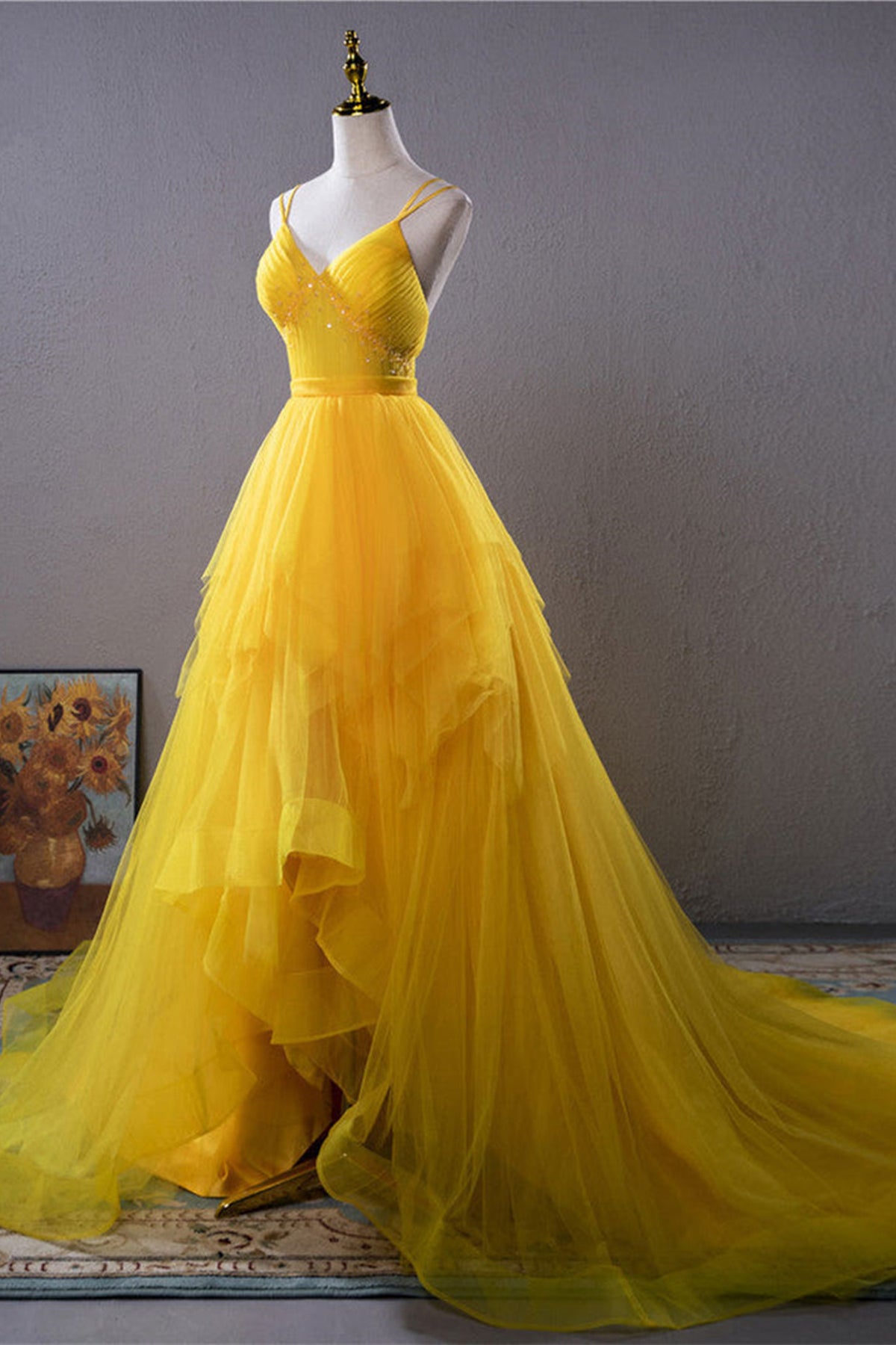 Unthony - Open Back V Neck High Low Yellow Tulle Long Prom Dress