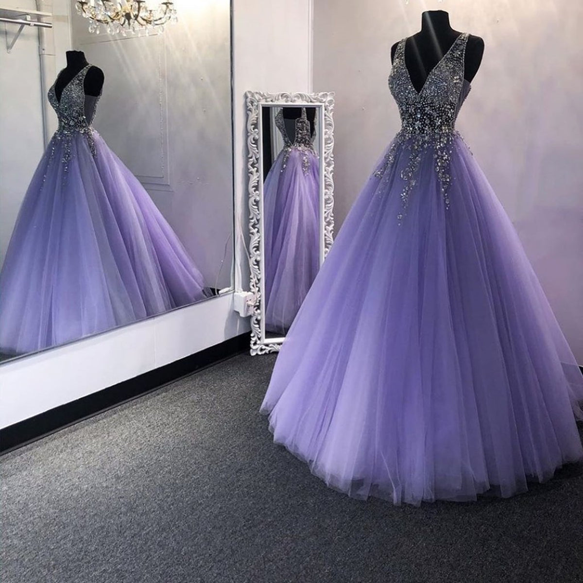 Unthony - Gorgeous V Neck Beaded Purple Tulle Long Prom Dress