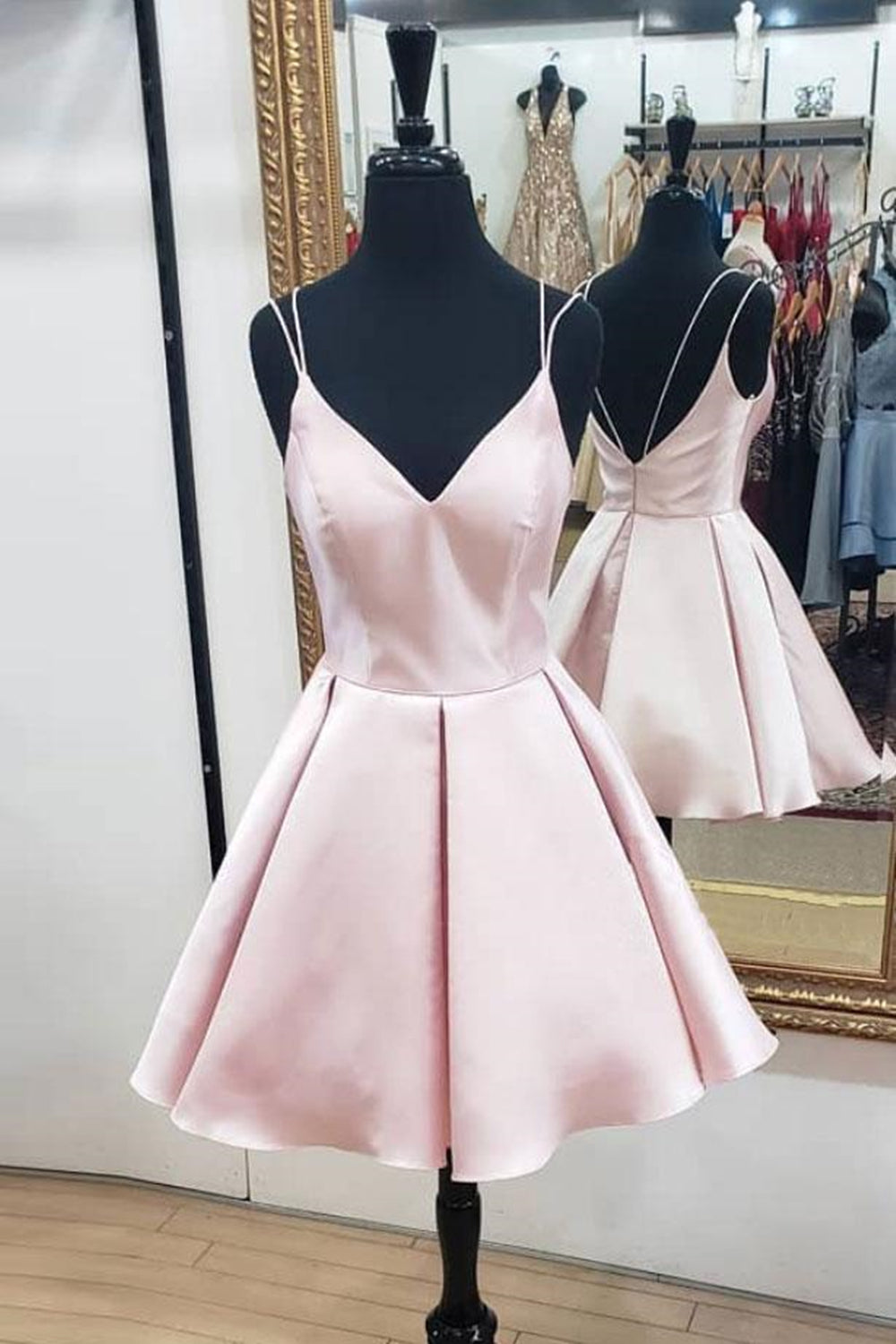 Unthony - Cute V Neck Open Back Pink Short Prom Dress