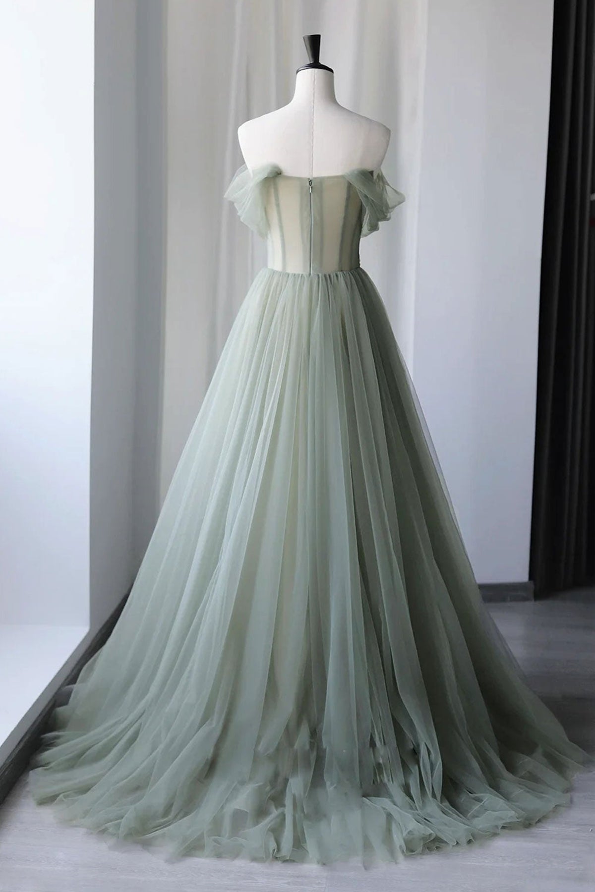 Unthony - Off Shoulder Green Tulle Floral Long Prom Dresses