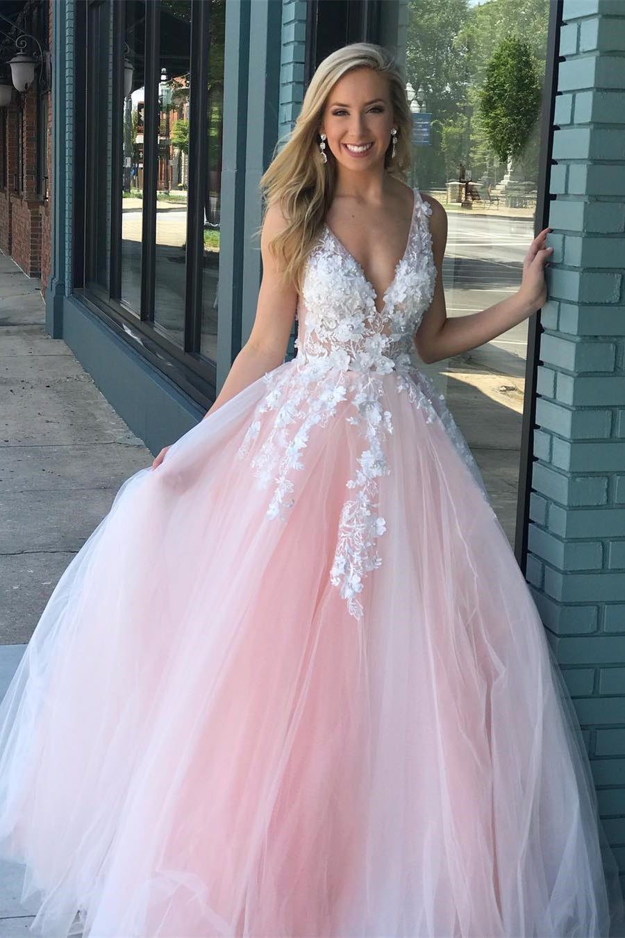 Unthony - V Neck Pink Lace Long Prom Dress 2020 with Appliques