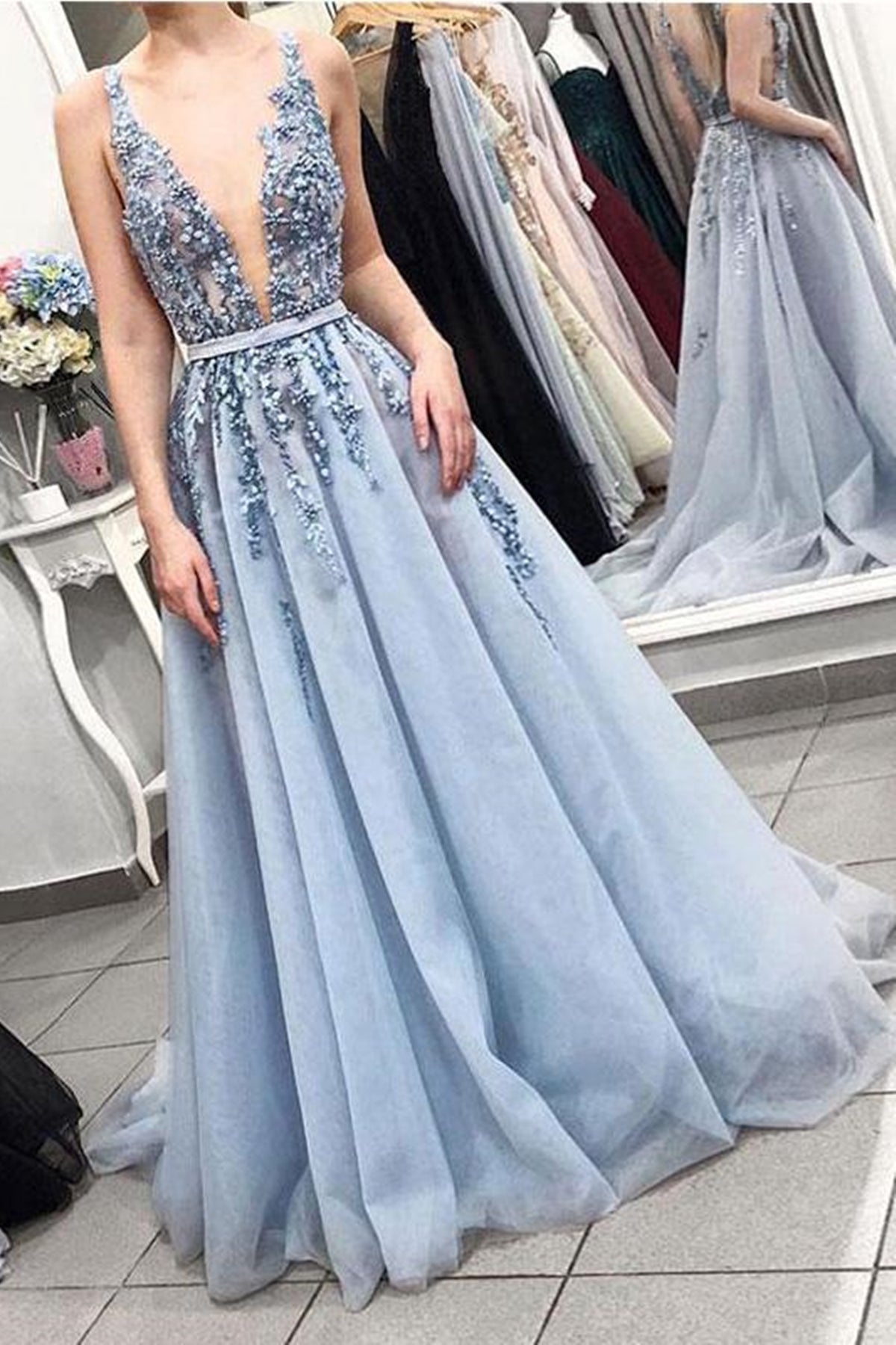 Unthony - Light Blue A Line V Neck Backless Beaded Top Tulle Long Prom Dress