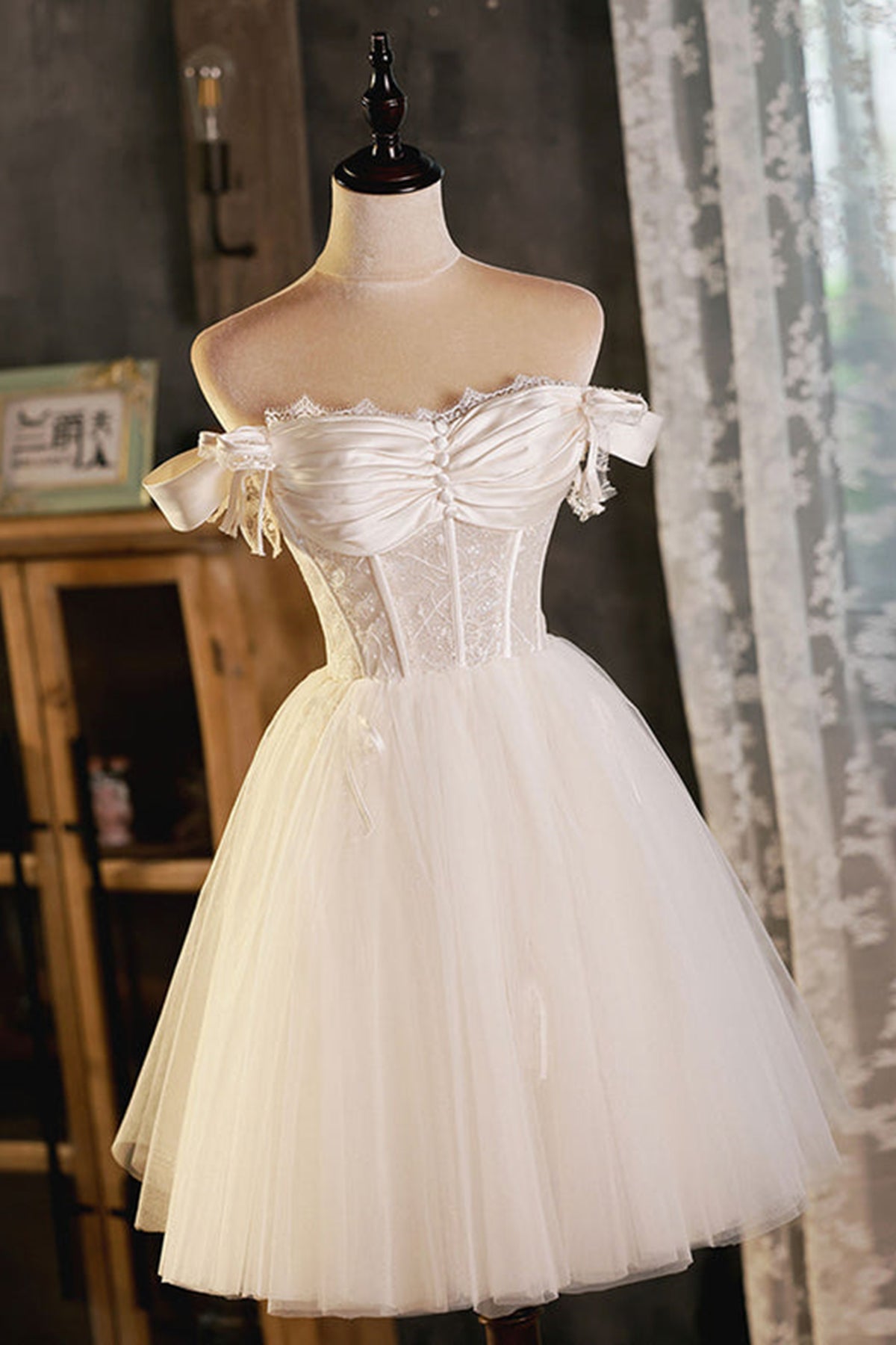 Unthony - Pretty Off Shoulder Ivory Prom Dresses Short