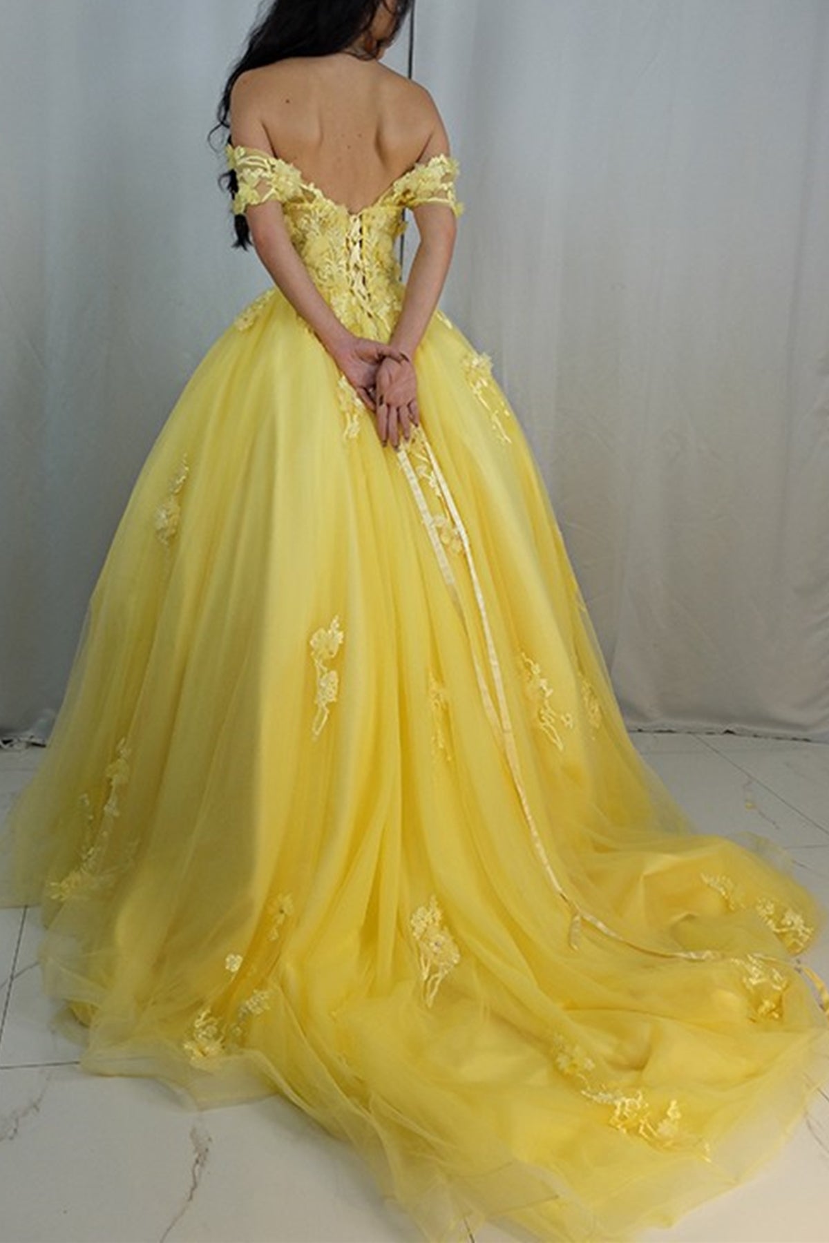 Unthony - Off Shoulder Yellow Lace Tulle Long Prom Dress