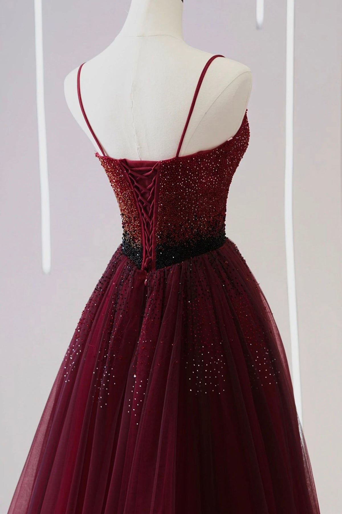 Unthony - A Line V Neck Beaded Burgundy Tulle Long Prom Dress