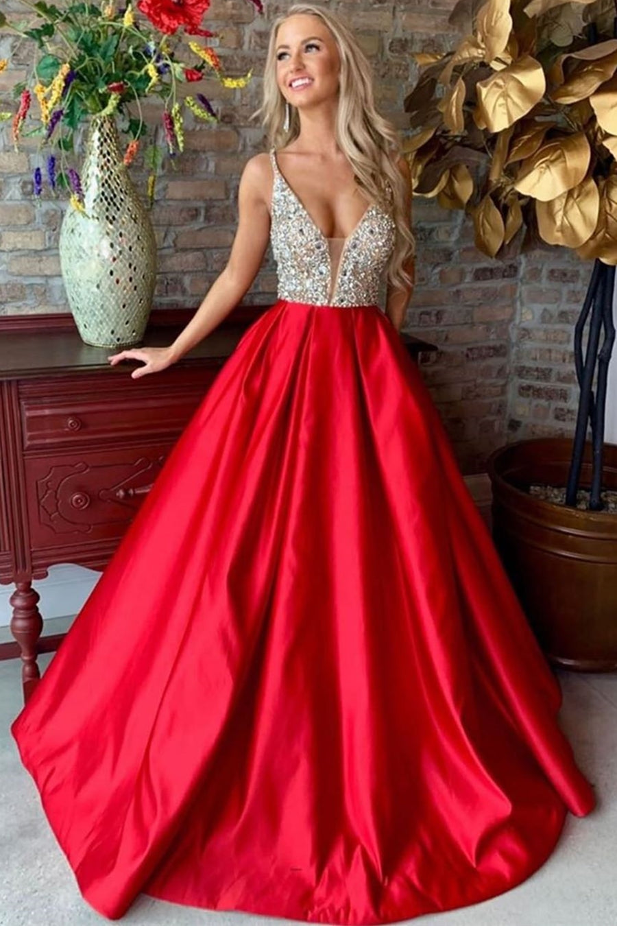 Unthony - Gorgeous V Neck Sequins Red Long Prom Dress 2020
