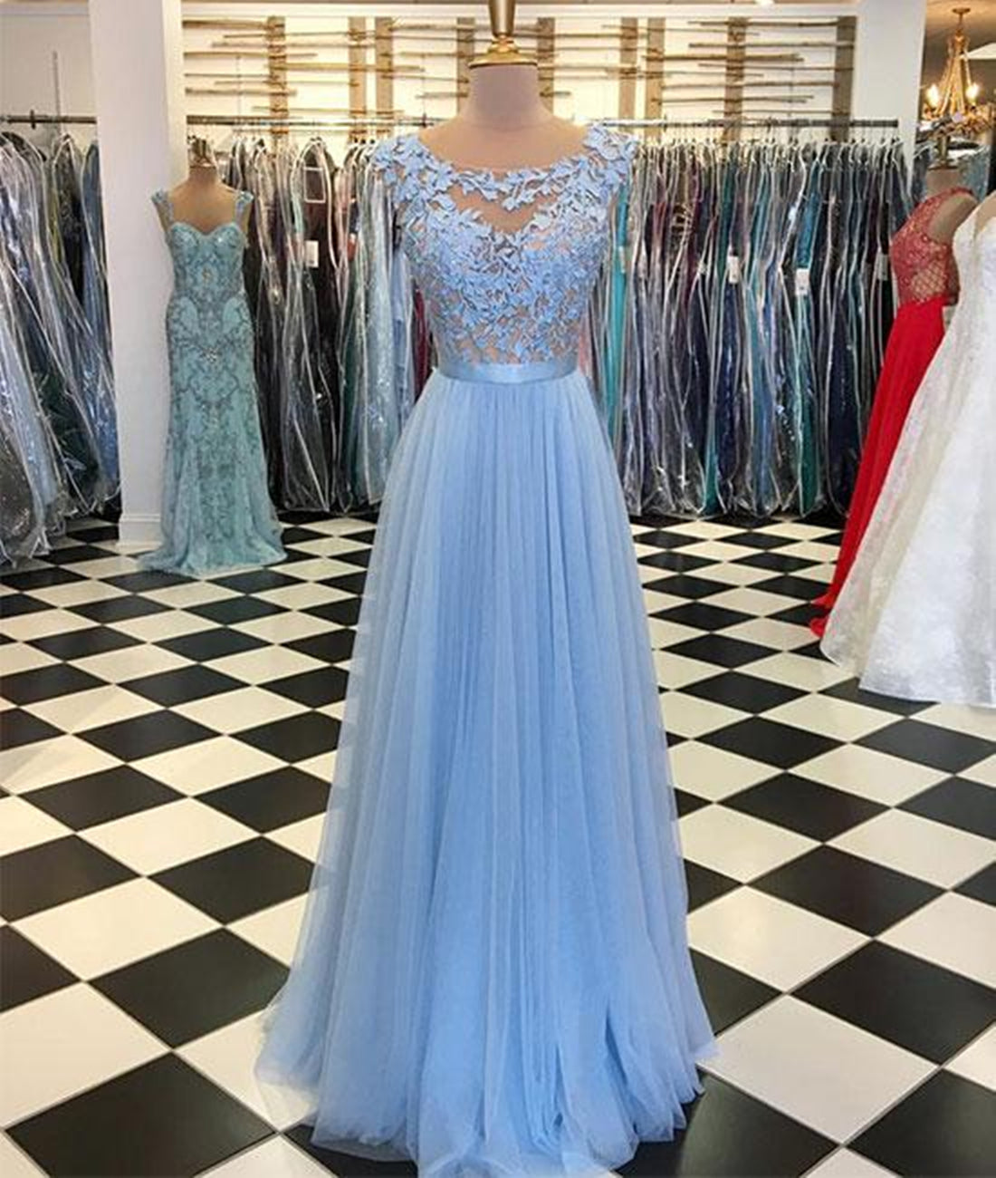 Unthony - A Line Round Neck Blue Lace Appliques Tulle Long Prom Dresses