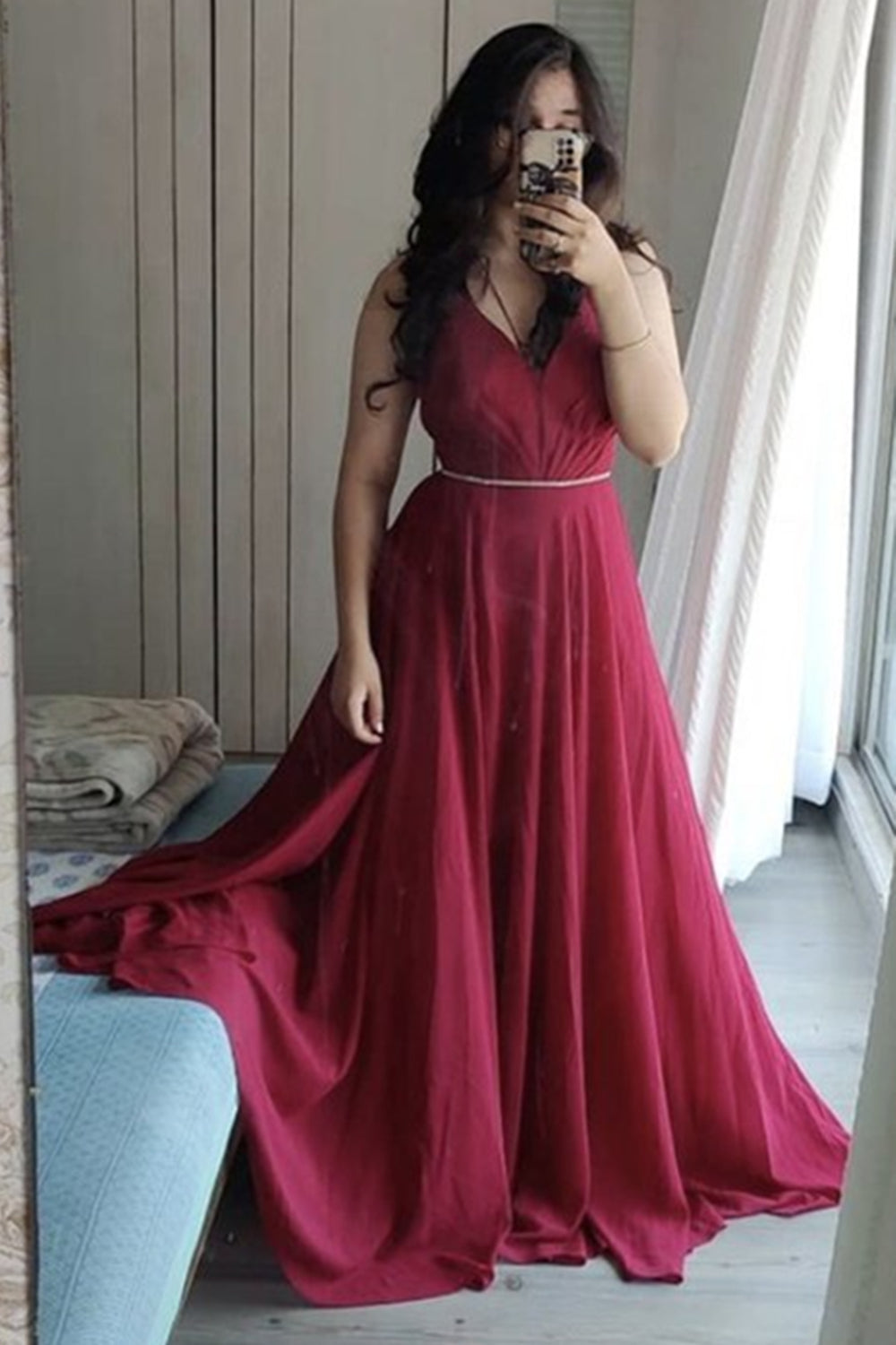 Unthony - A Line V Neck Burgundy Chiffon Long Prom Dress