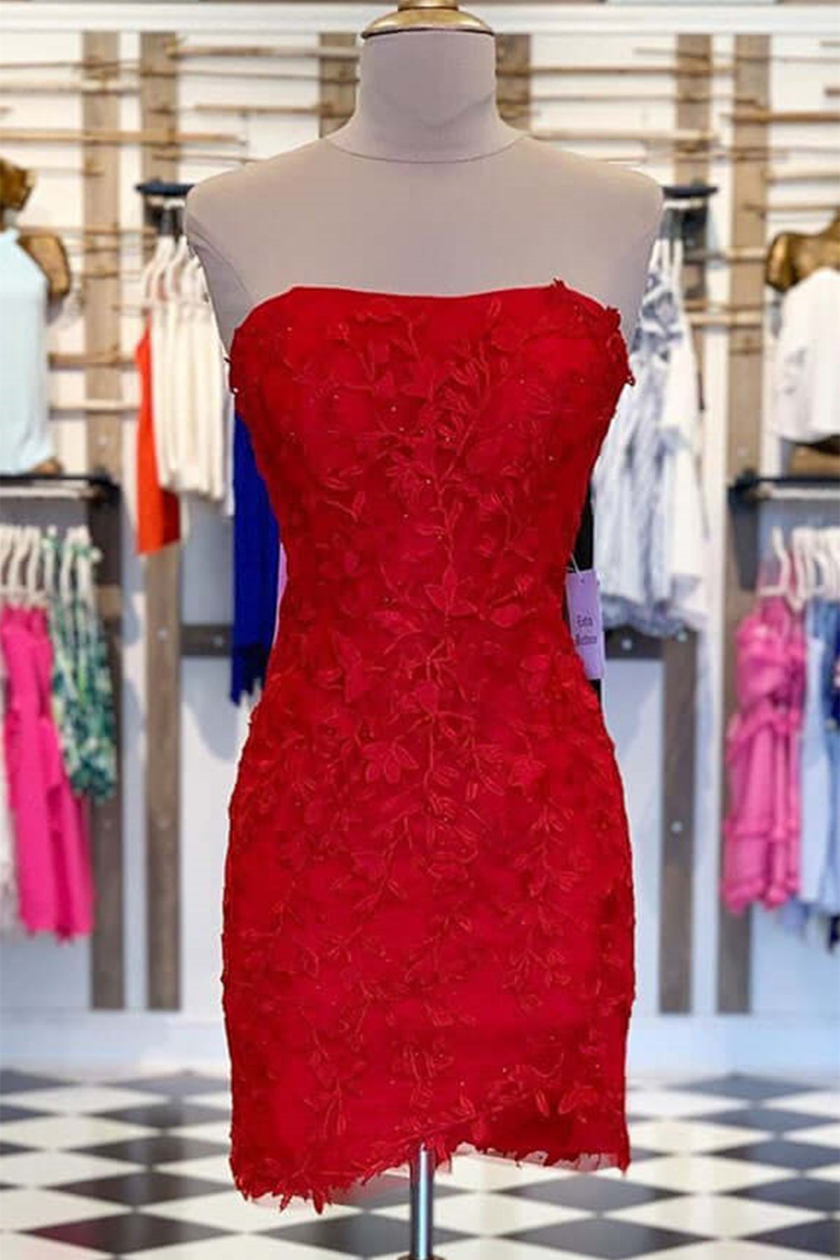 Unthony - Cute Strapless Mermaid Lace Short Prom Homecoming Dress