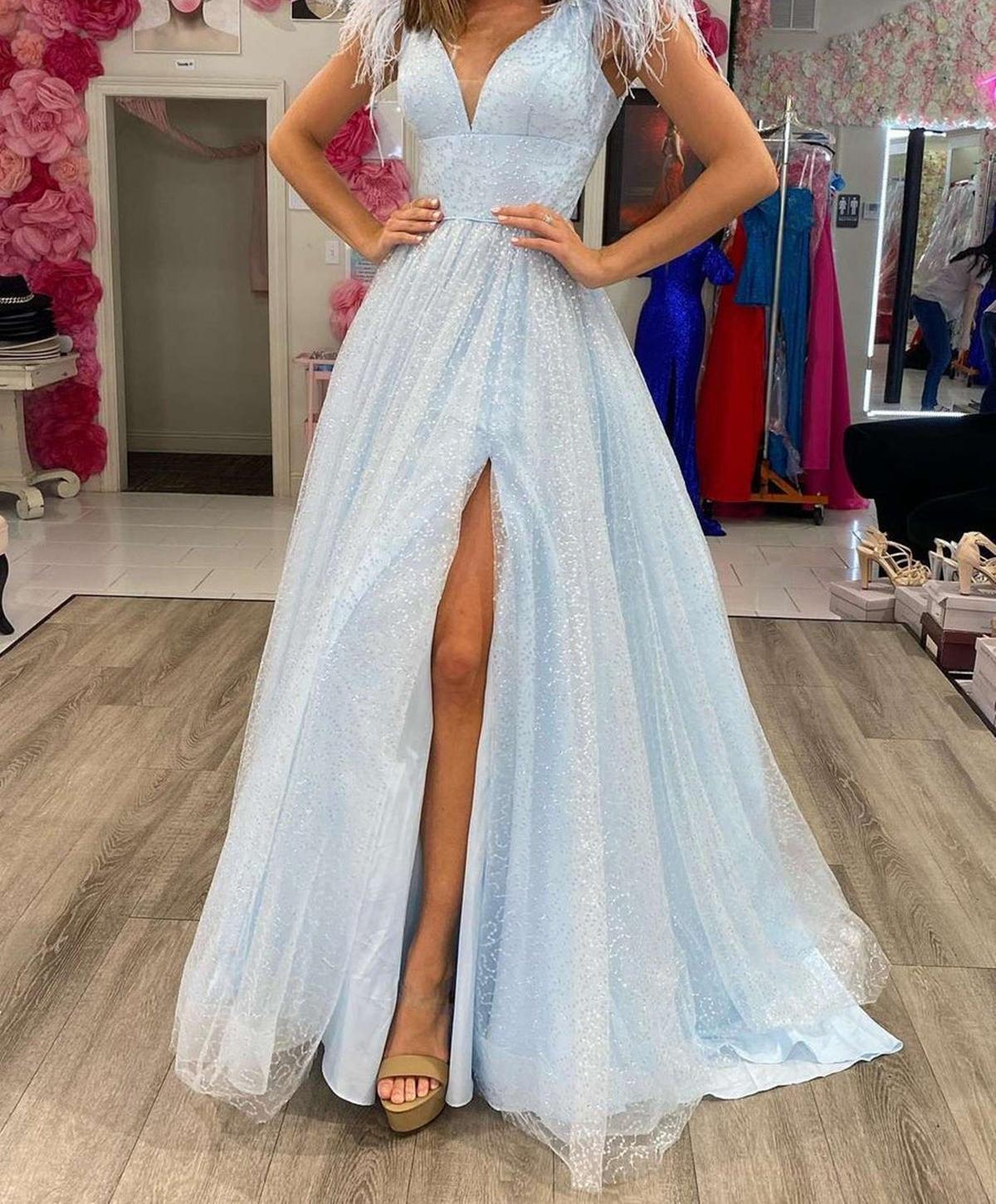 Unthony - A Line V Neck Light Blue/White Long Prom Dress with High Slit