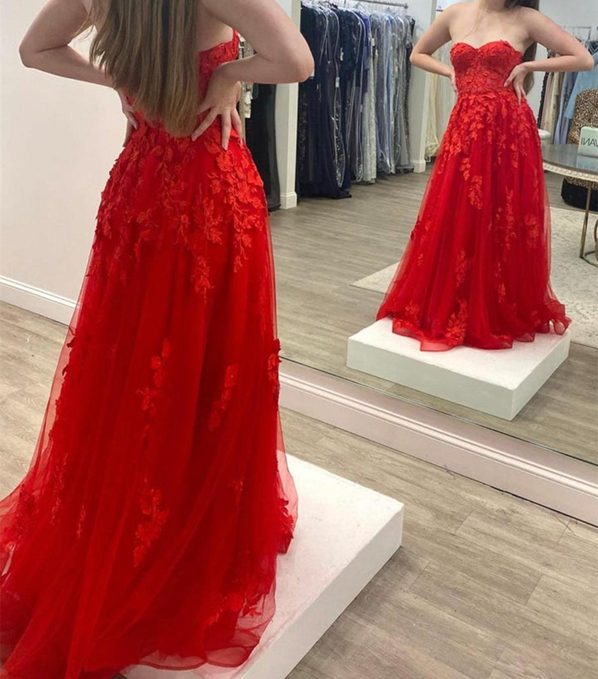 Unthony - Strapless Red Tulle Long Prom Dress with Lace Appliques