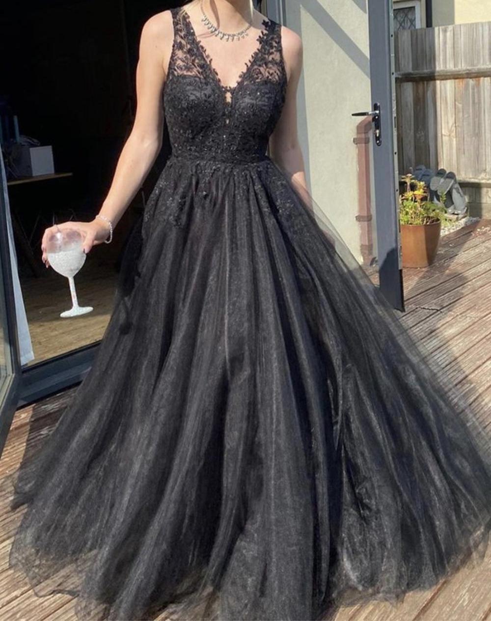 Unthony - A Line V Neck Black Lace Long Prom Dresses
