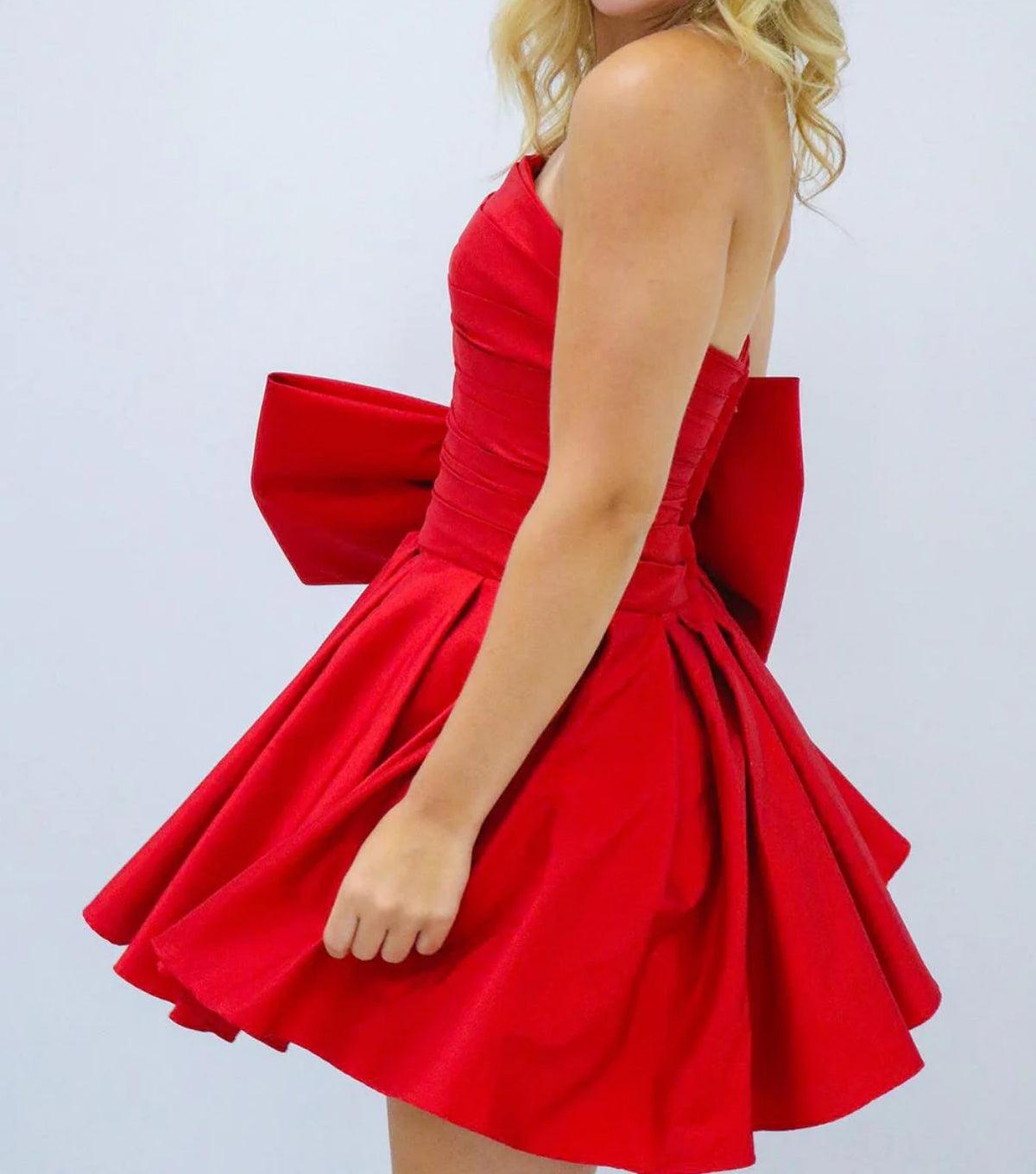 Unthony - Cute Strapless Black/Red Short Prom Dress