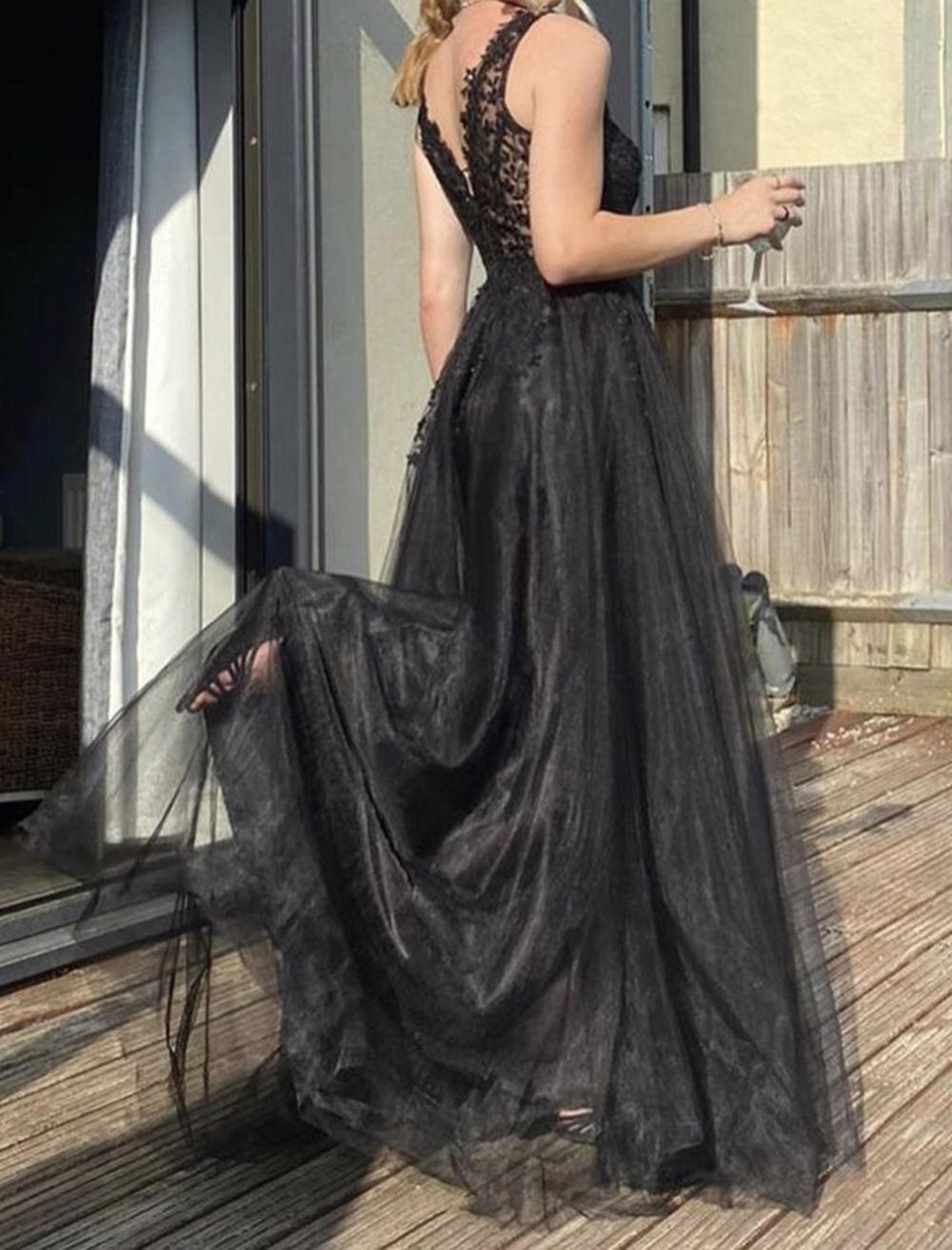 Unthony - A Line V Neck Black Lace Long Prom Dresses