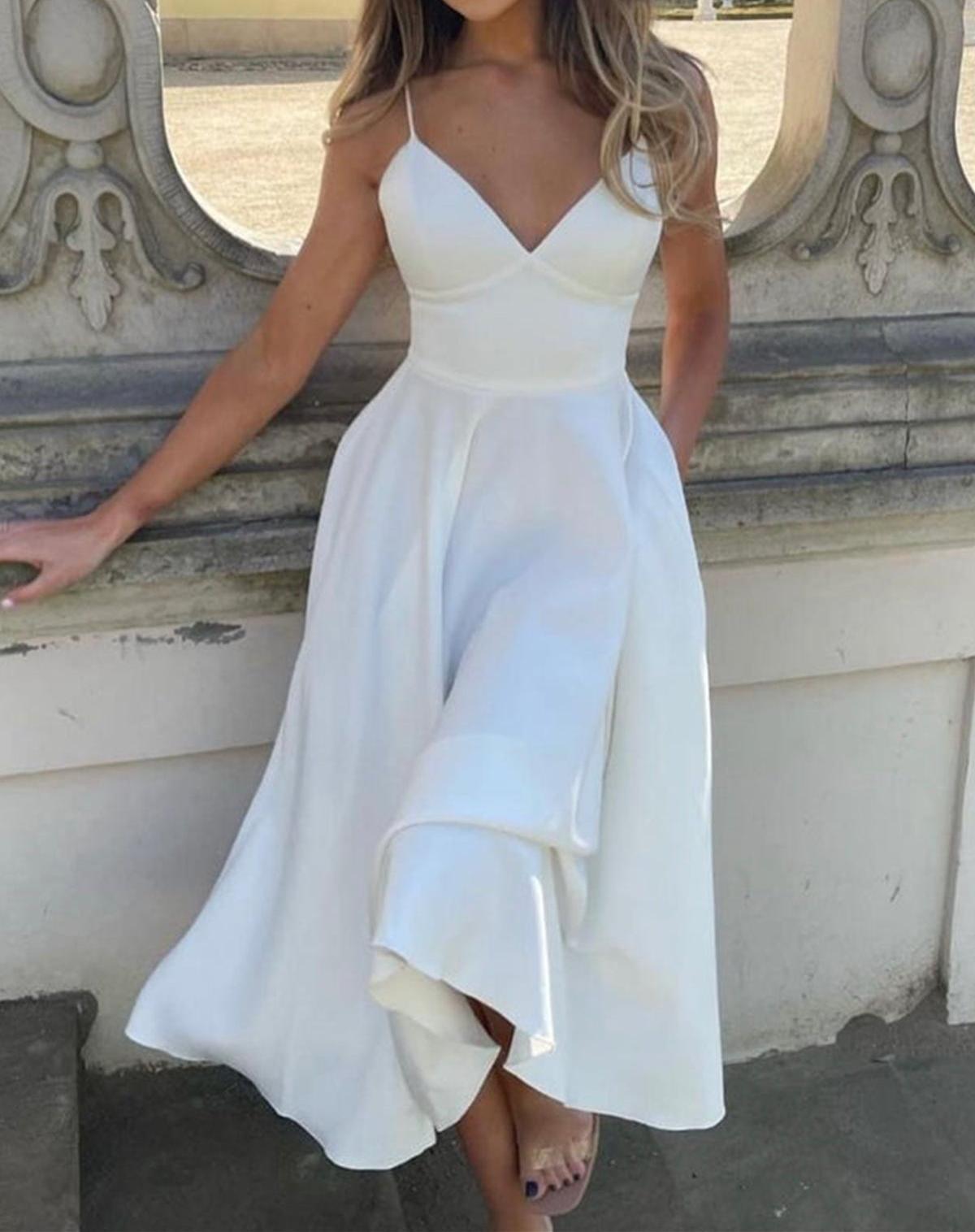 Unthony - Simple V Neck Tea Length White Prom Homecoming Dress