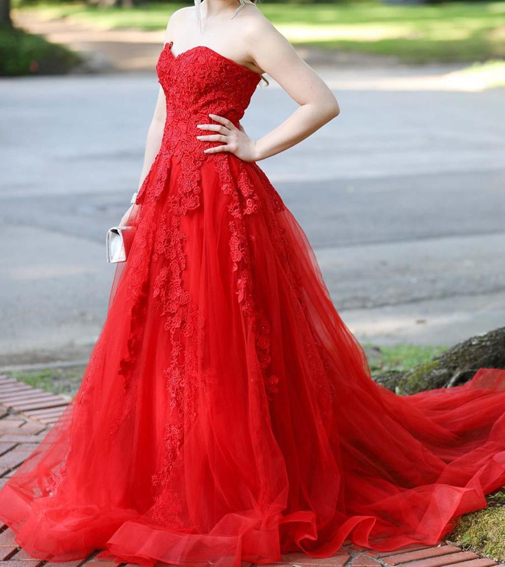 Unthony - Strapless Red Lace Long Prom Dress with Train