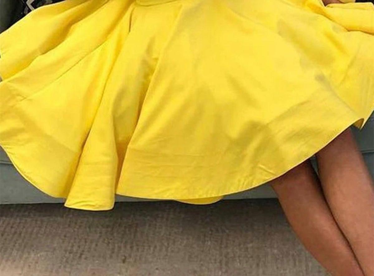 Unthony - Cute V Neck Yellow Short Prom Dress