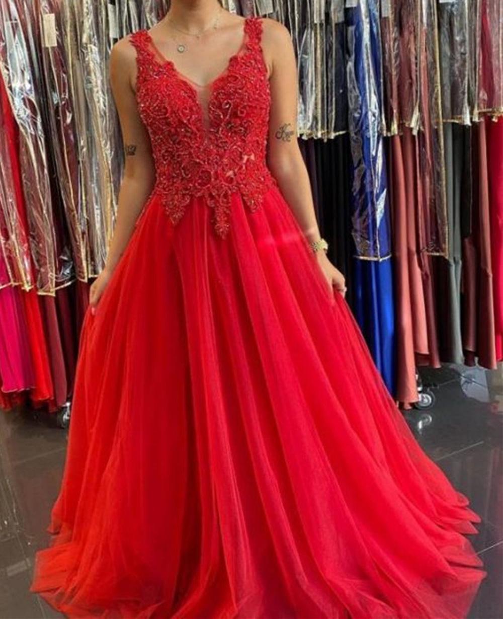 Unthony - V Neck Open Back Red Lace Long Prom Dress