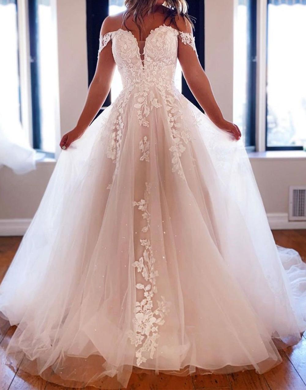 Unthony - Off the Shoulder Light Champagne Lace Long Prom Wedding Dress