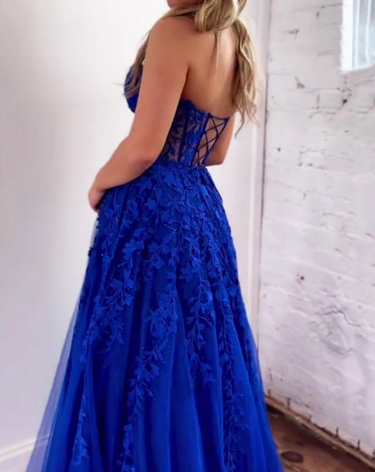 Unthony - Strapless Blue Lace Long Prom Dress