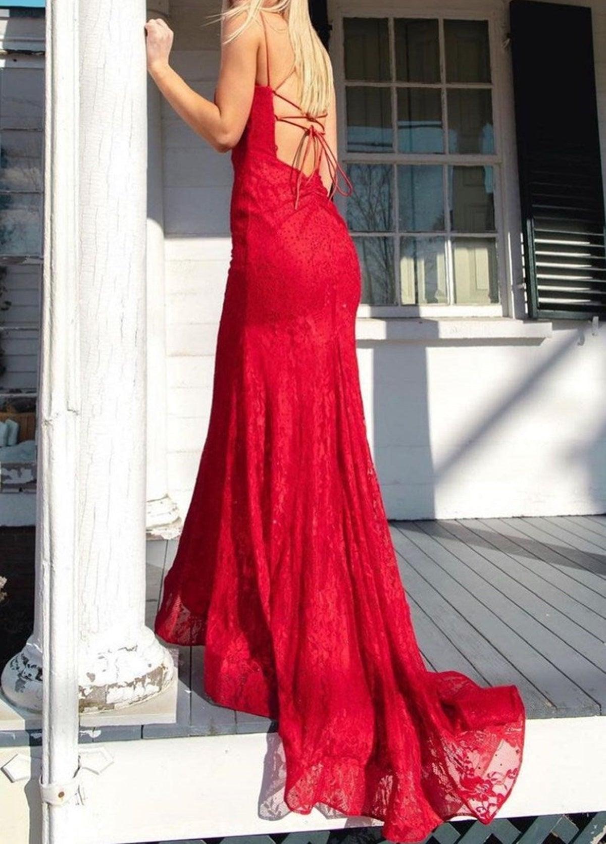 Unthony - Mermaid V Neck Backless Red Lace Long Prom Dress