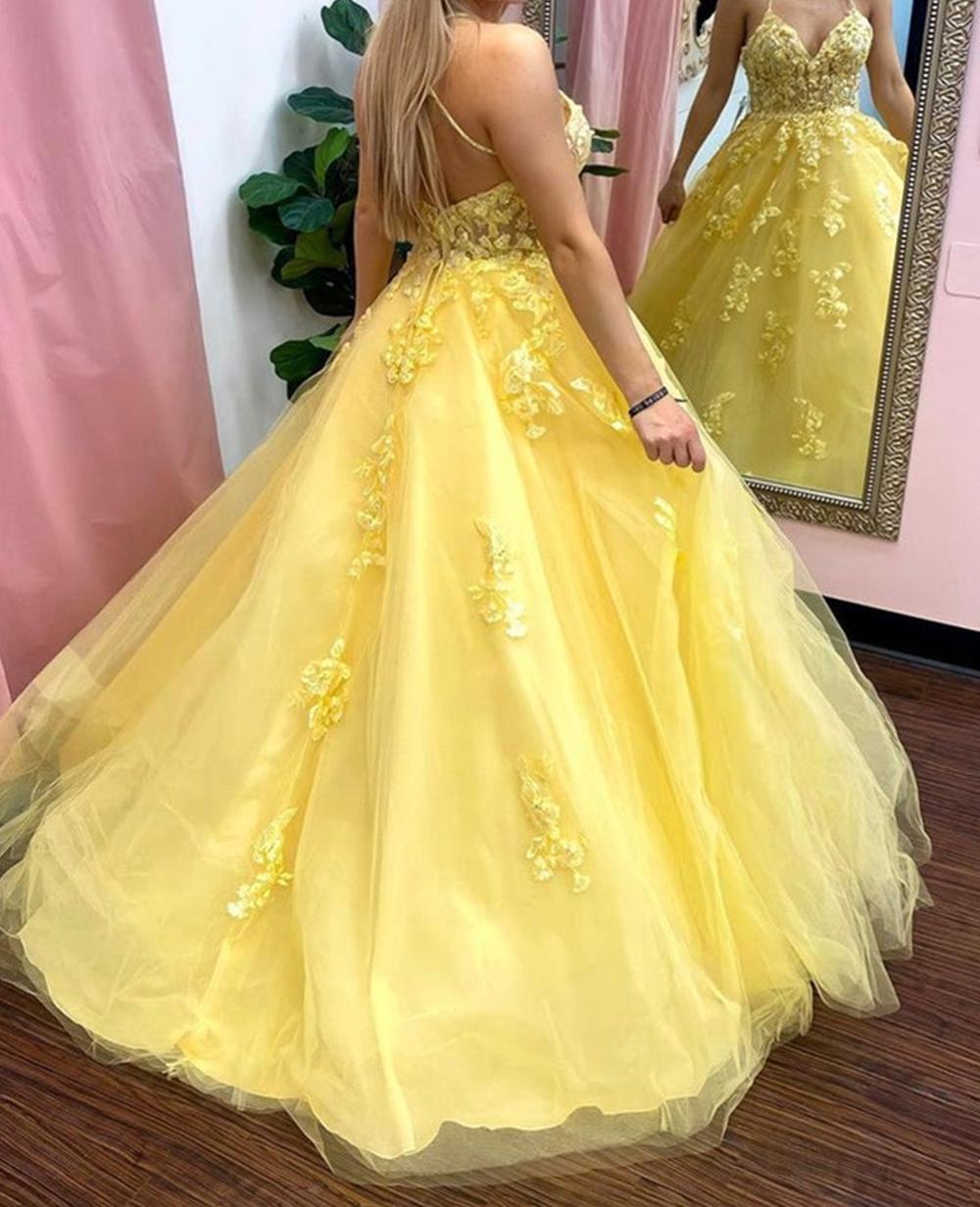 Unthony - V Neck Open Back Yellow Tulle Lace Long Prom Dresses