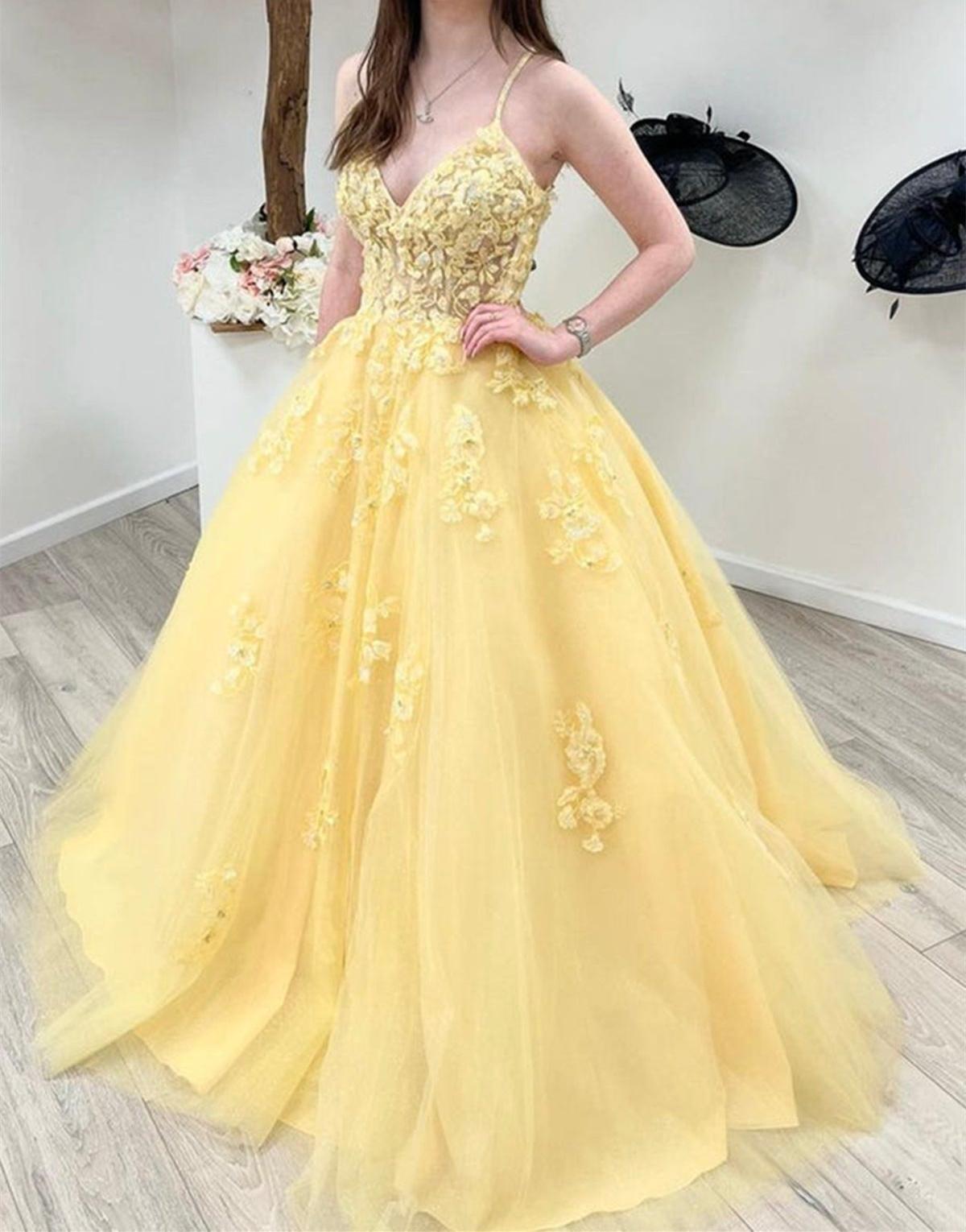Unthony - V Neck Open Back Yellow Tulle Lace Long Prom Dresses