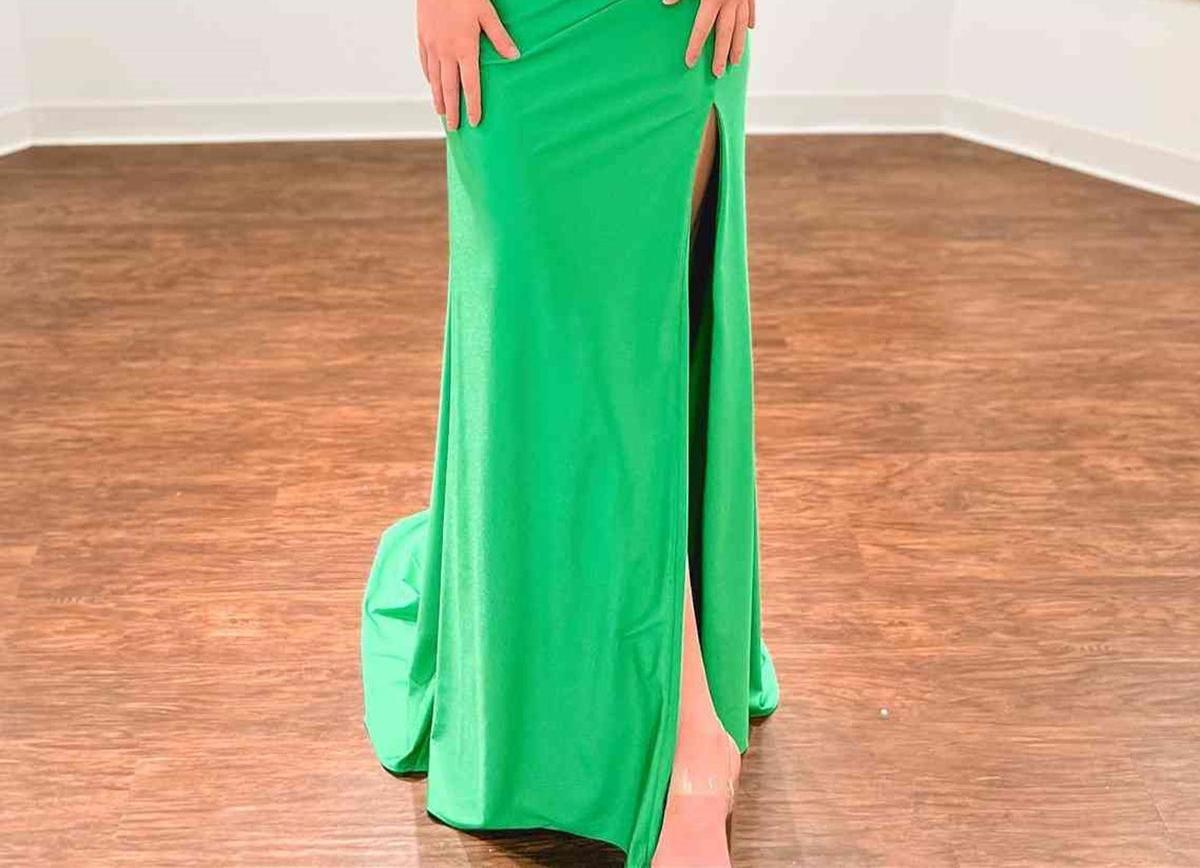 Unthony - Strapless Mermaid Green Lace Long Prom Dress with High Slit
