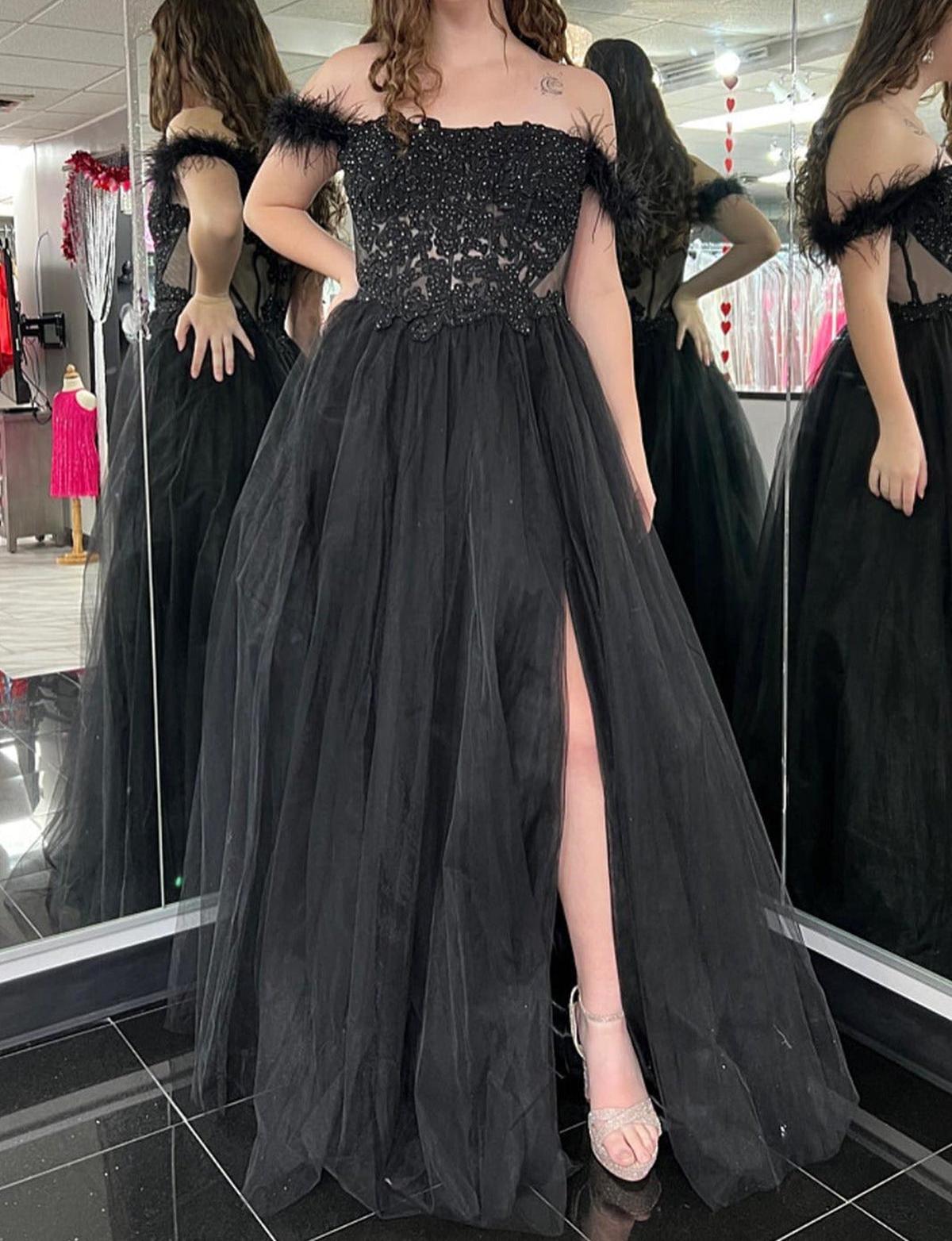 Unthony - Off Shoulder Black Lace Beaded Long Prom Dress with High Slit