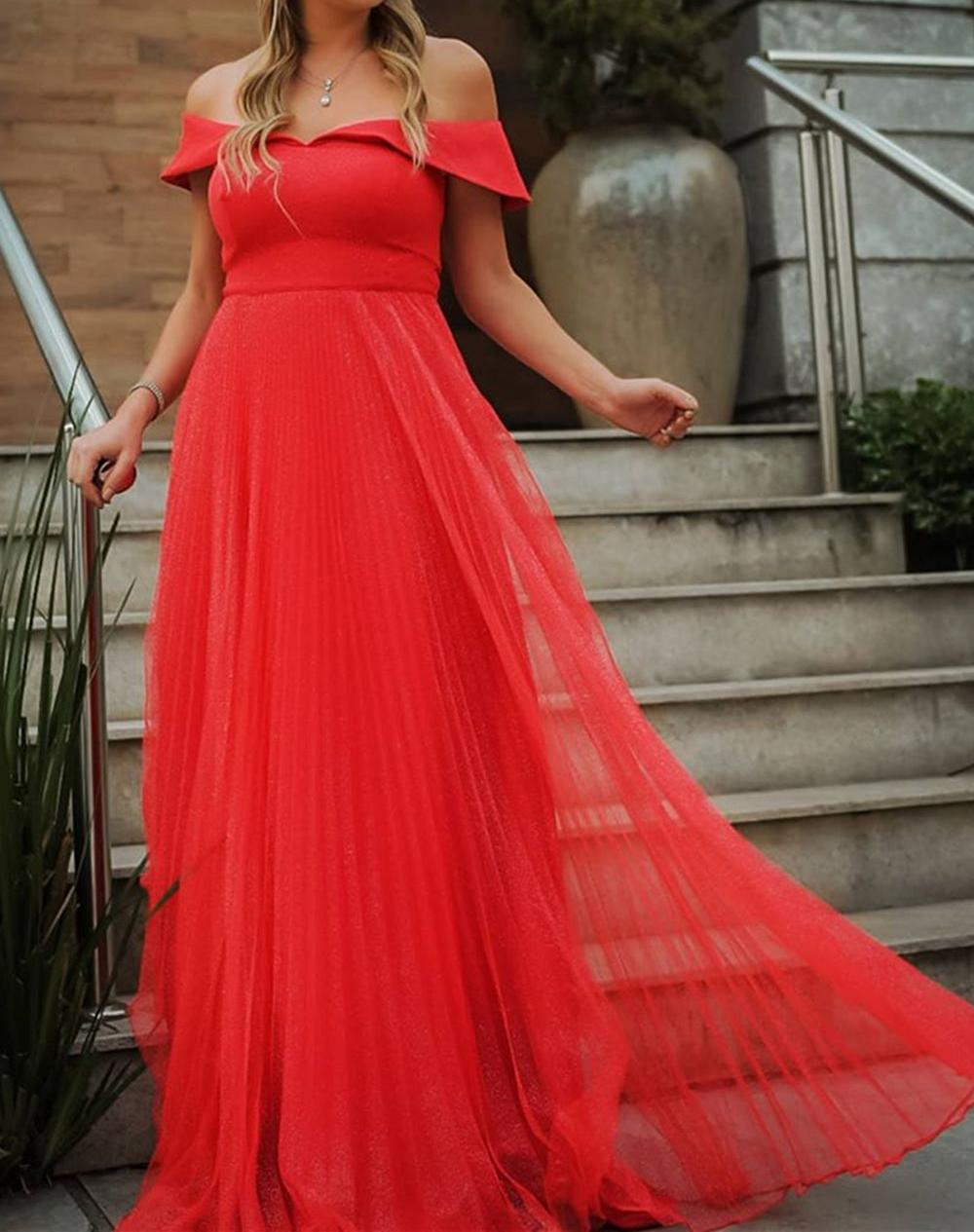 Unthony - Elegant Off Shoulder Red Tulle Long Prom Dress