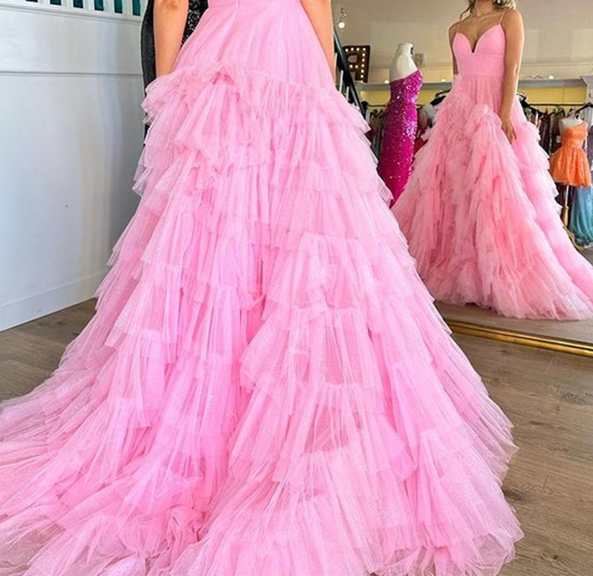 Unthony - V Neck Open Back Pink Tulle Long Prom Dress