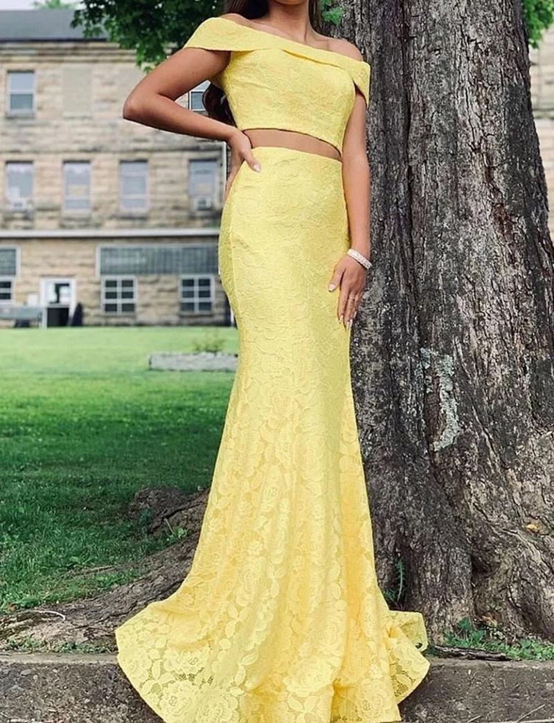 Unthony - Off Shoulder Two Pieces Mermaid Lace Yellow Long Prom Dress