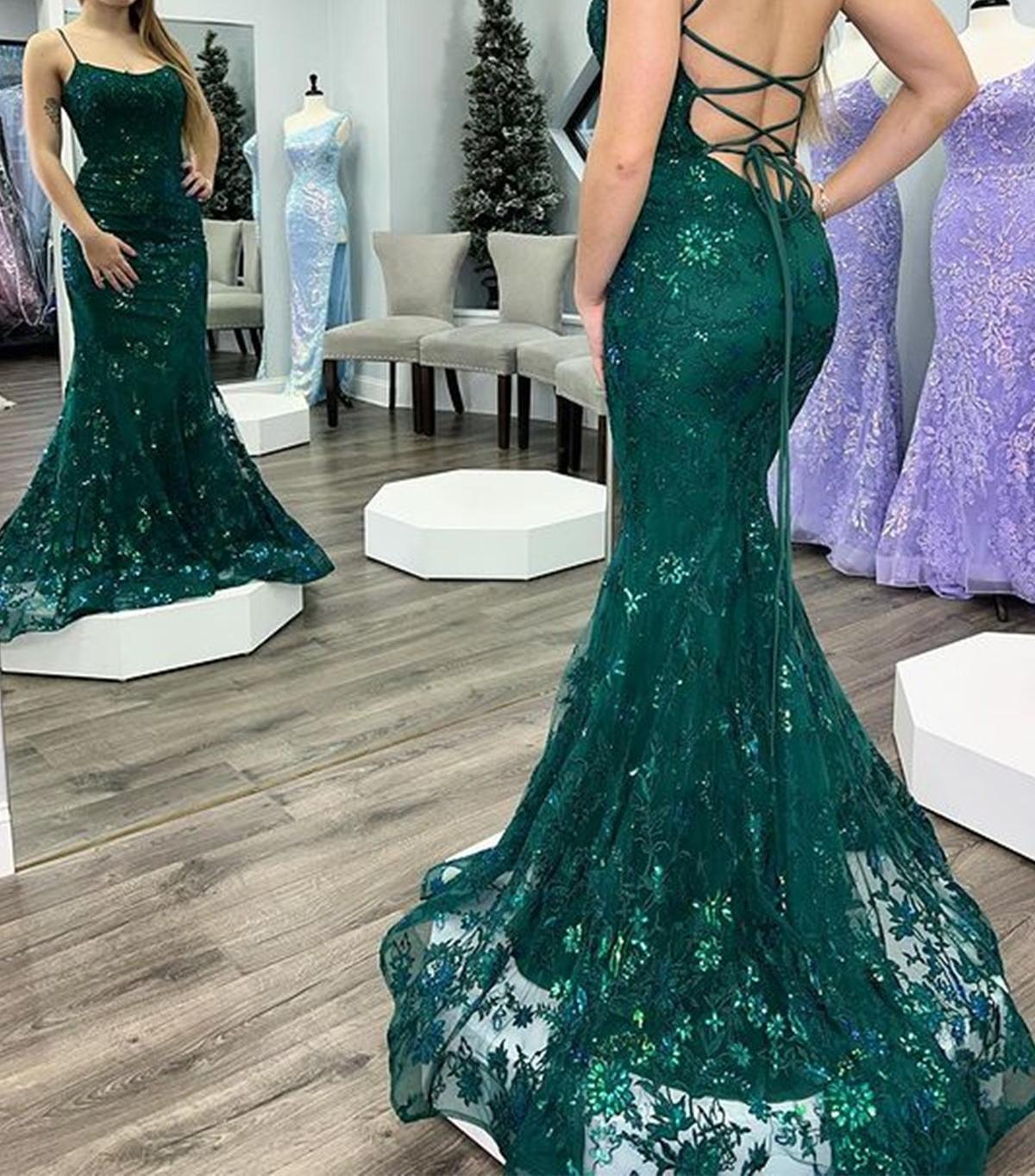 Unthony - Backless Mermaid Green Lace Long Prom Dress